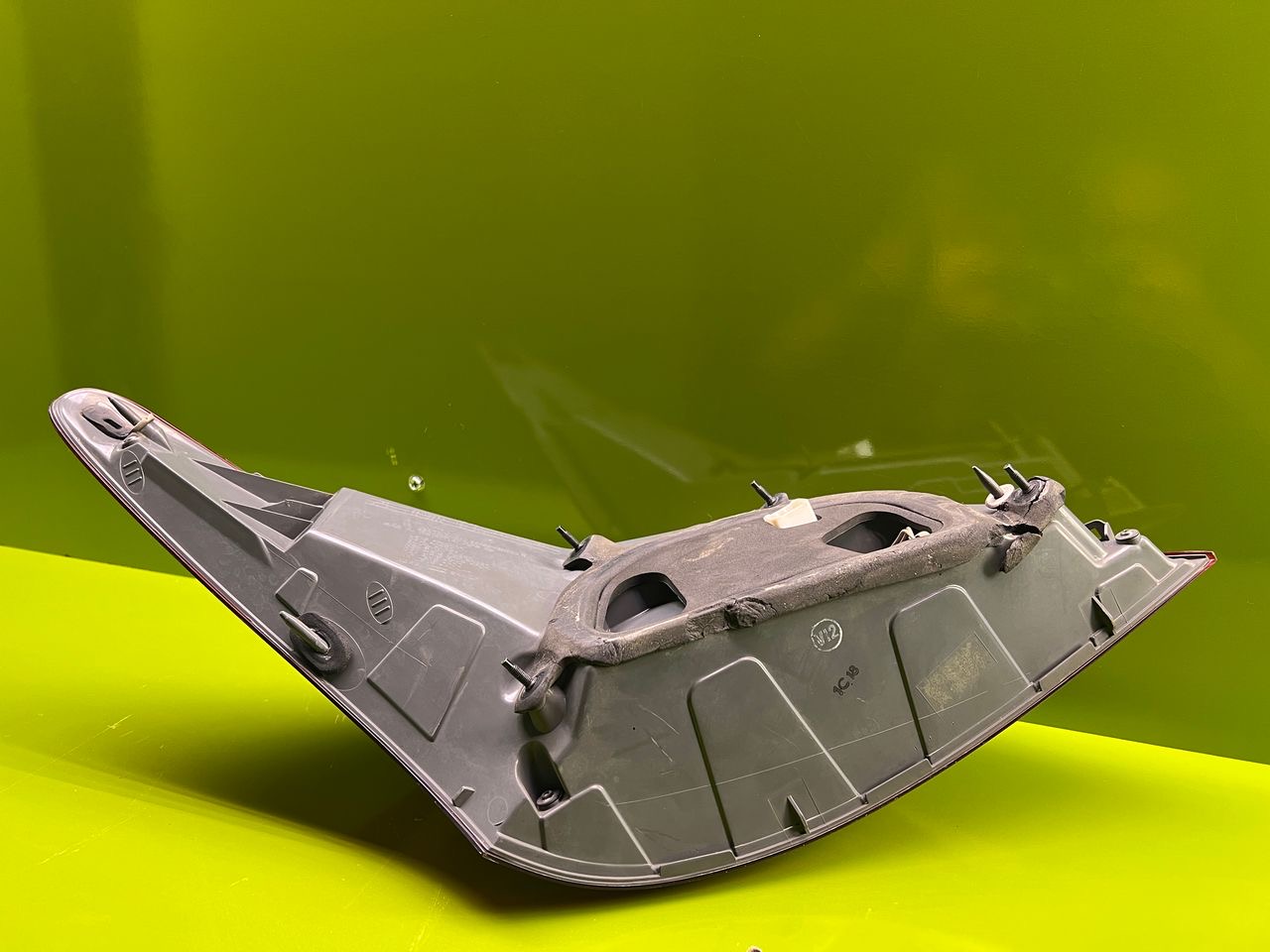 چراغ خطر عقب سنتنیال