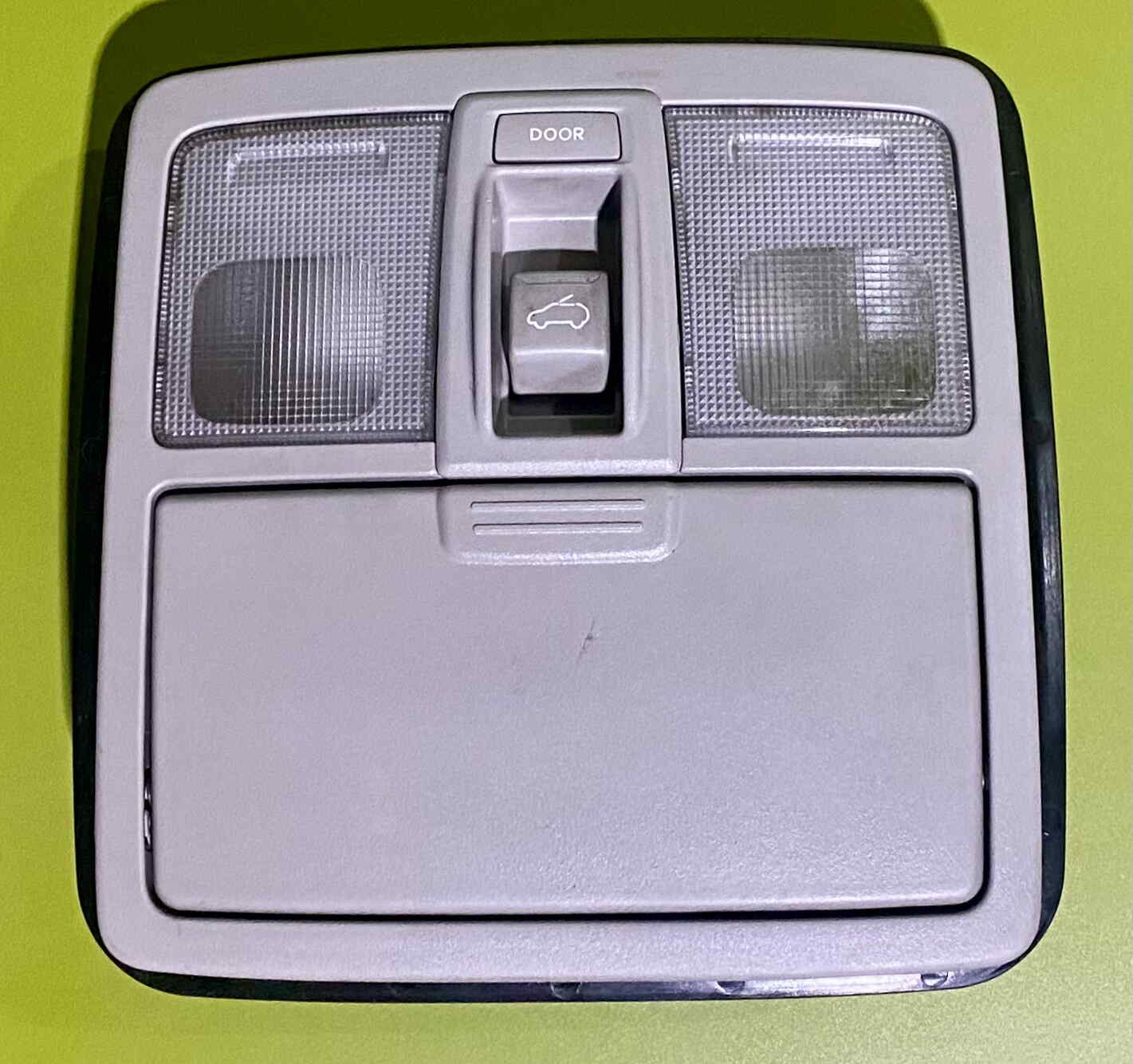 کلید چراغ سقف اسپورتیج 2013-2015