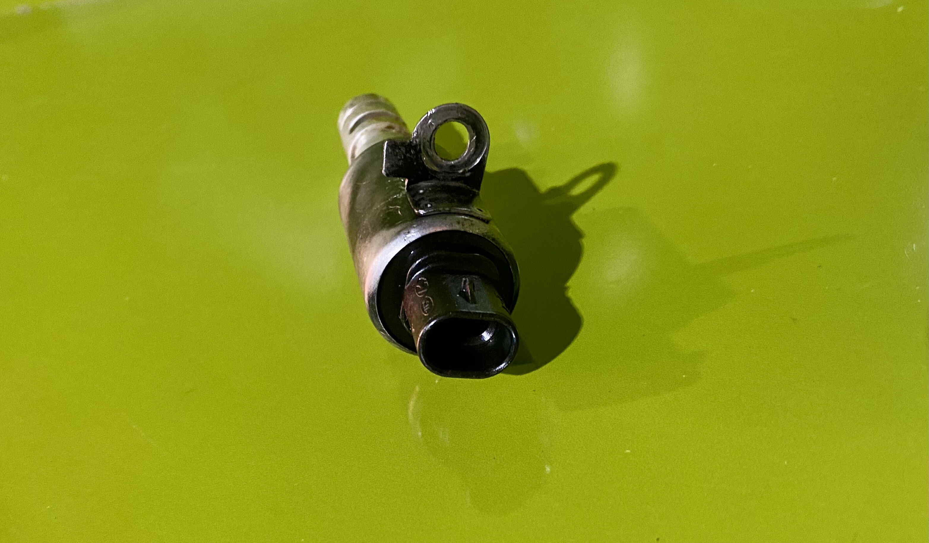 سوپاپ کنترل روغن آزرا