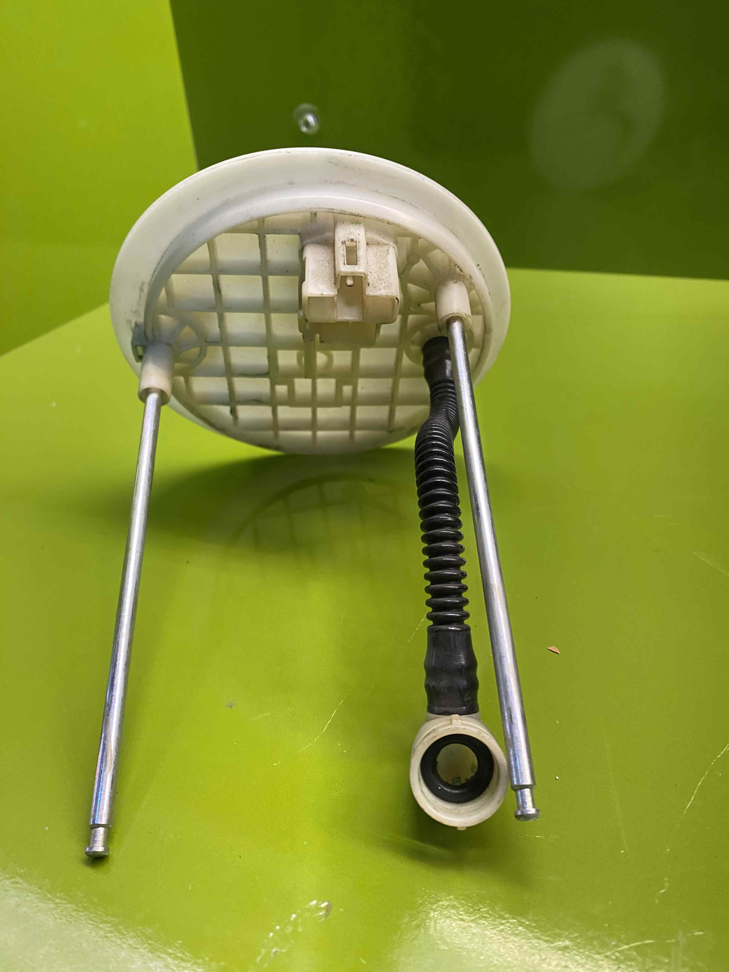 سر پمپ بنزین هیوندا