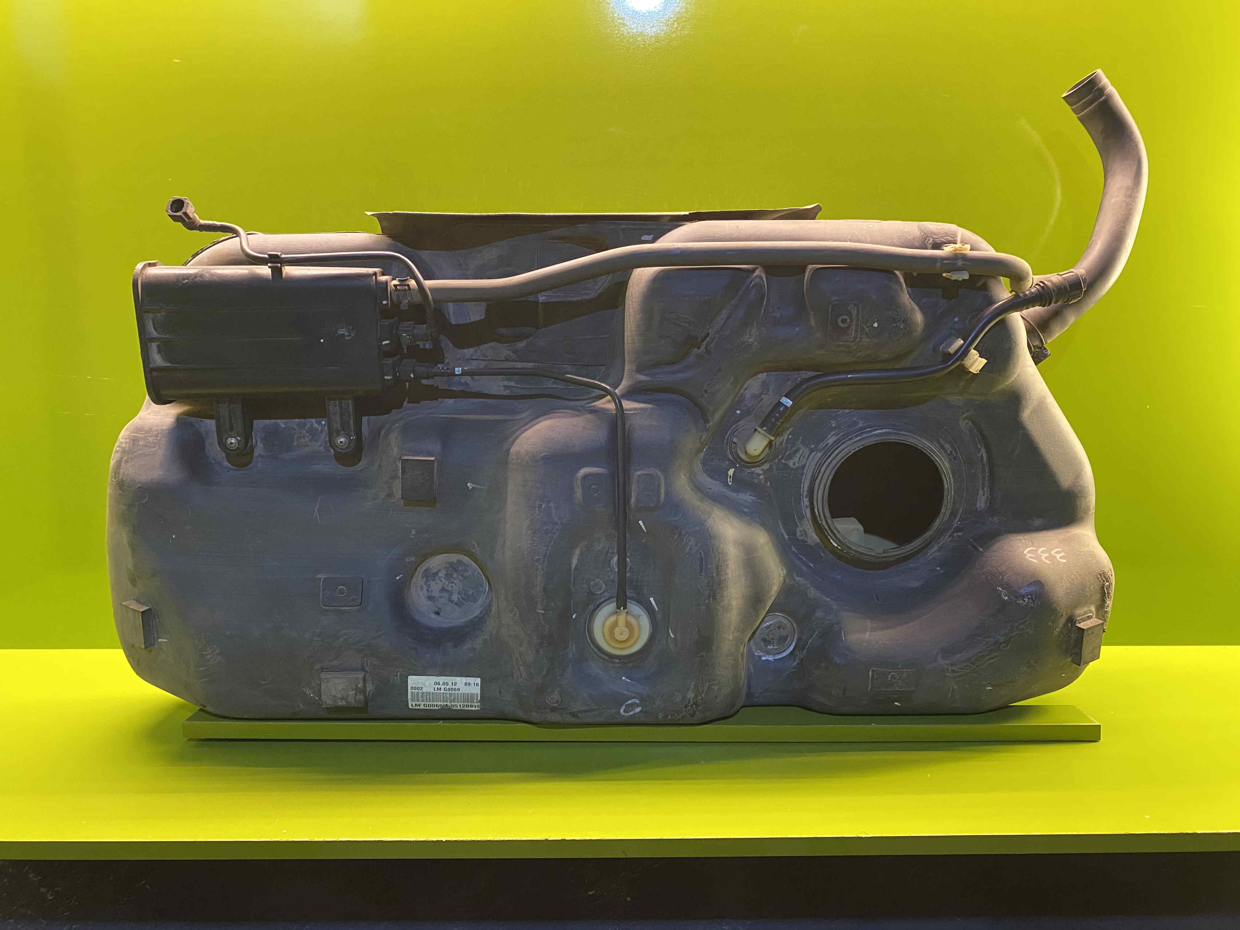 باک بنزین با کنیستر اسپورتیج