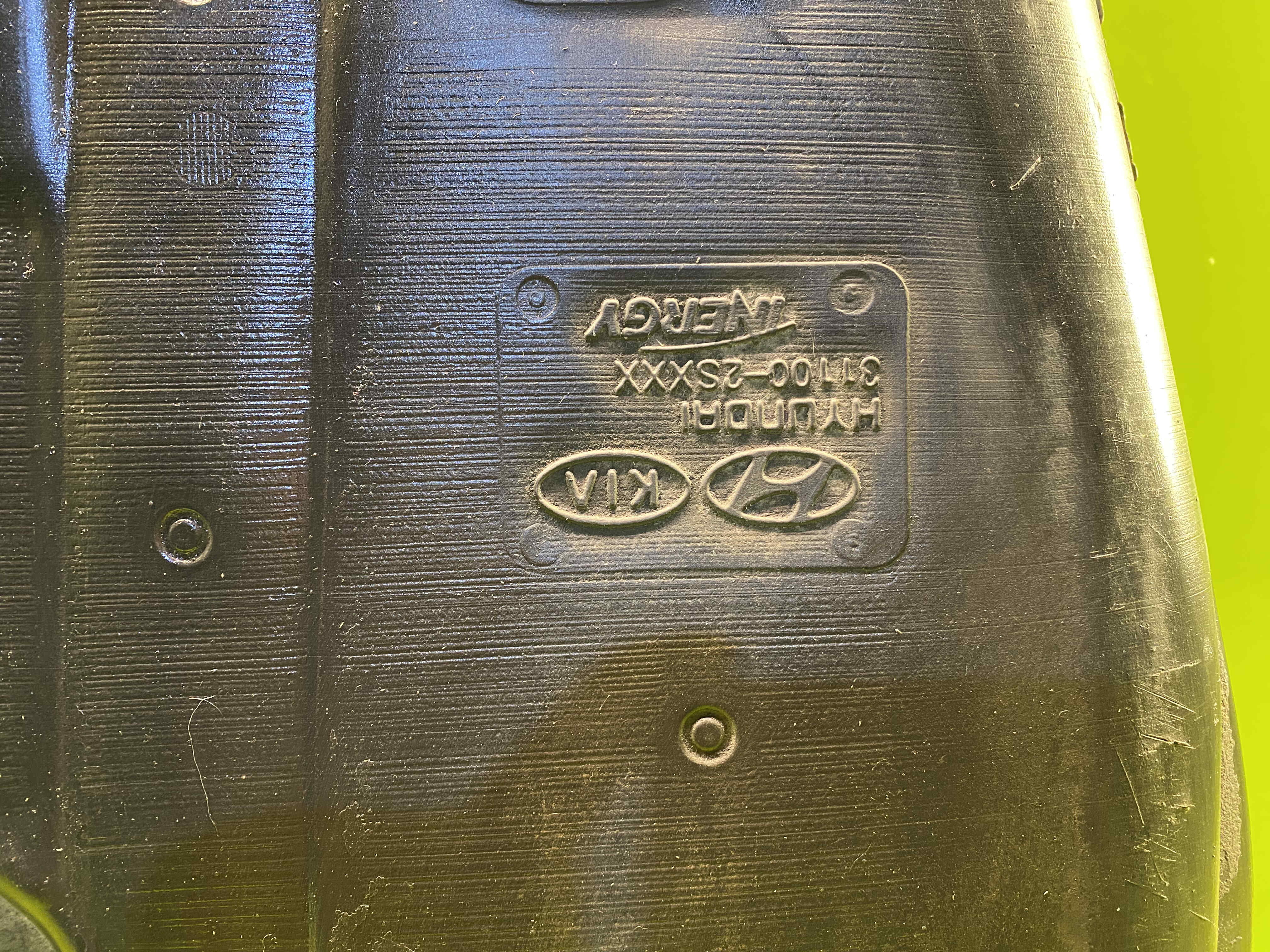 باک بنزین با کنیستر اسپورتیج