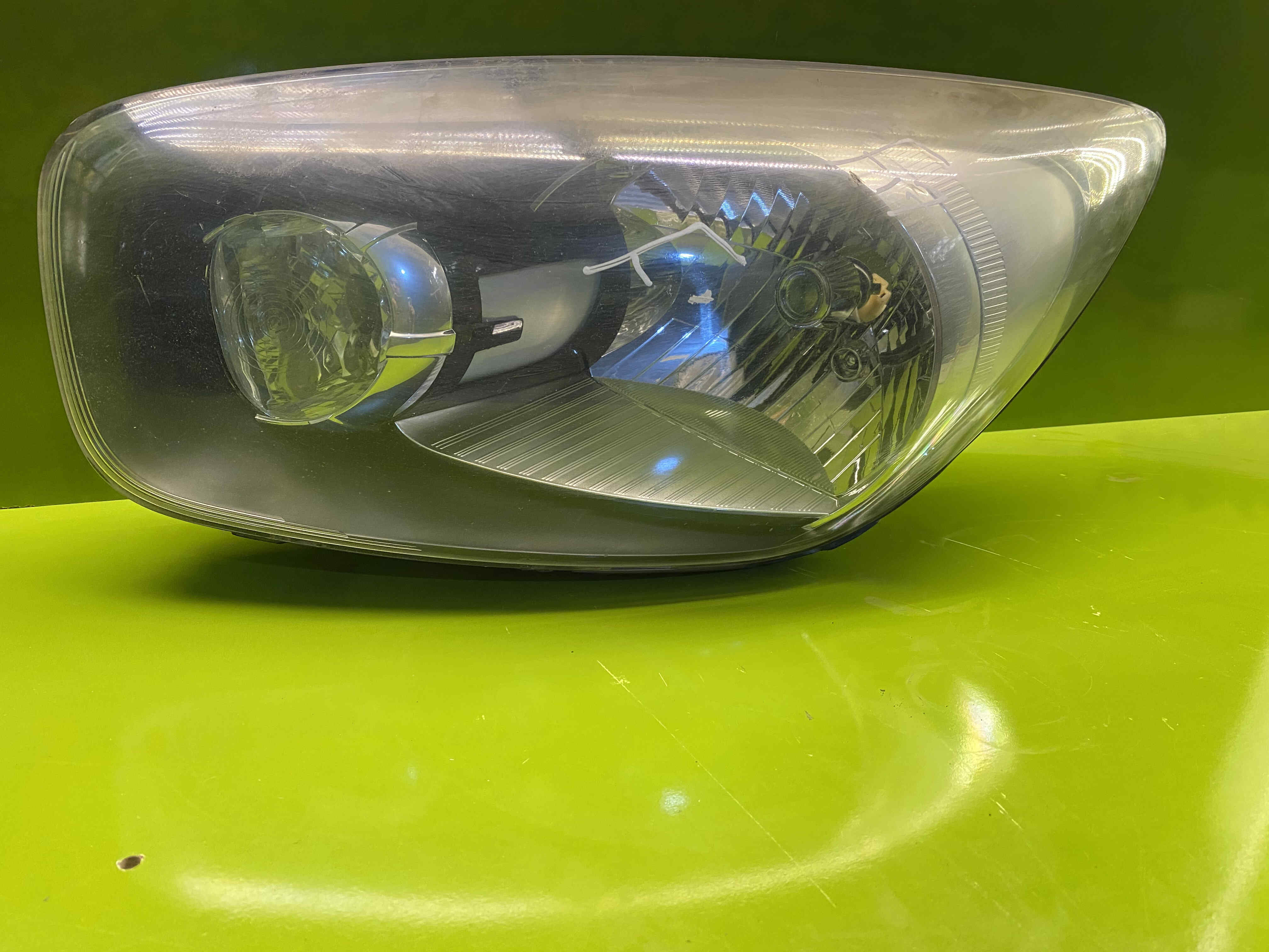 چراغ جلو کیا پیکانتو چپ