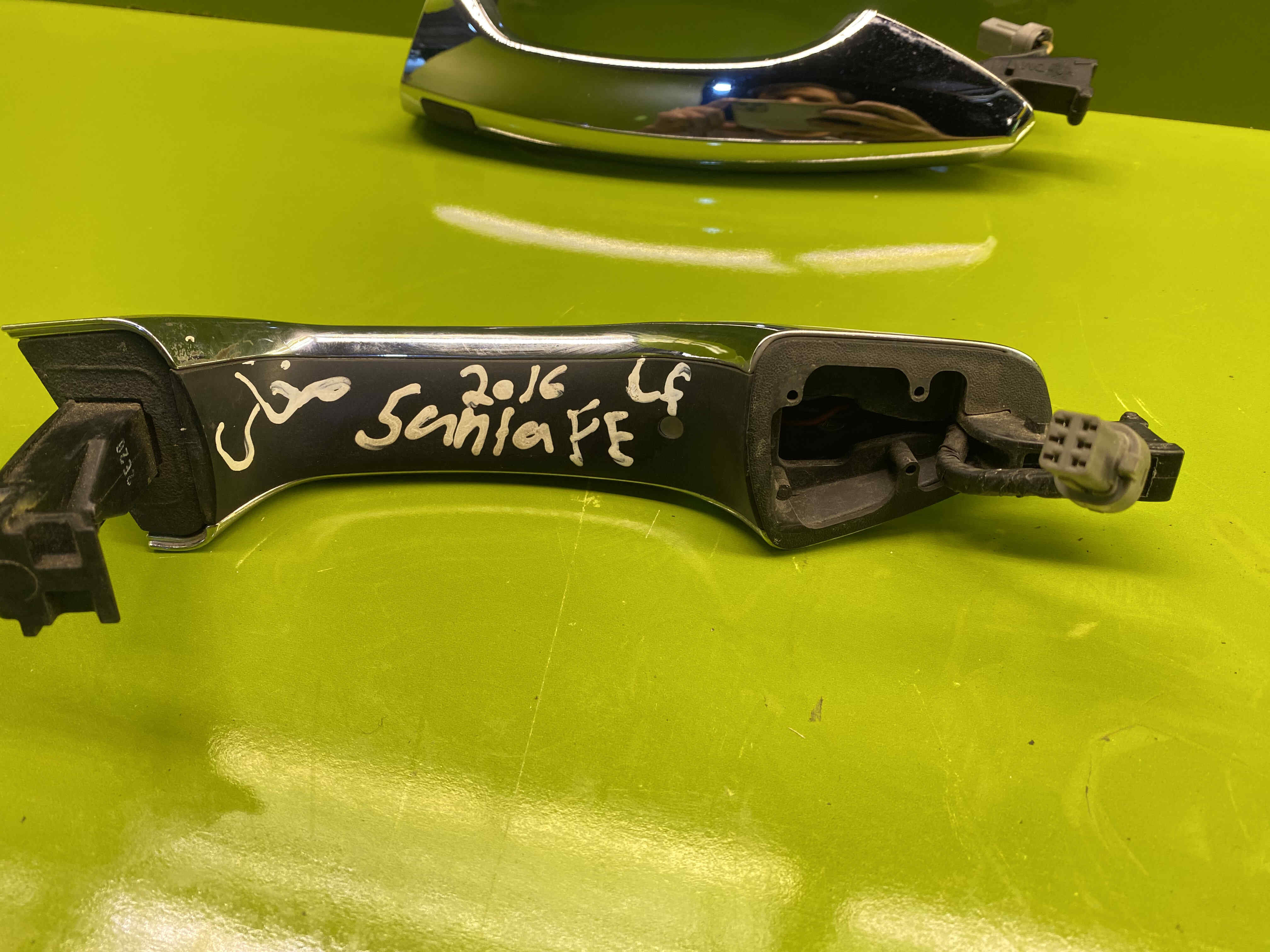 دستگیره درب بازکن لمسی سانتافه نیو فیس 