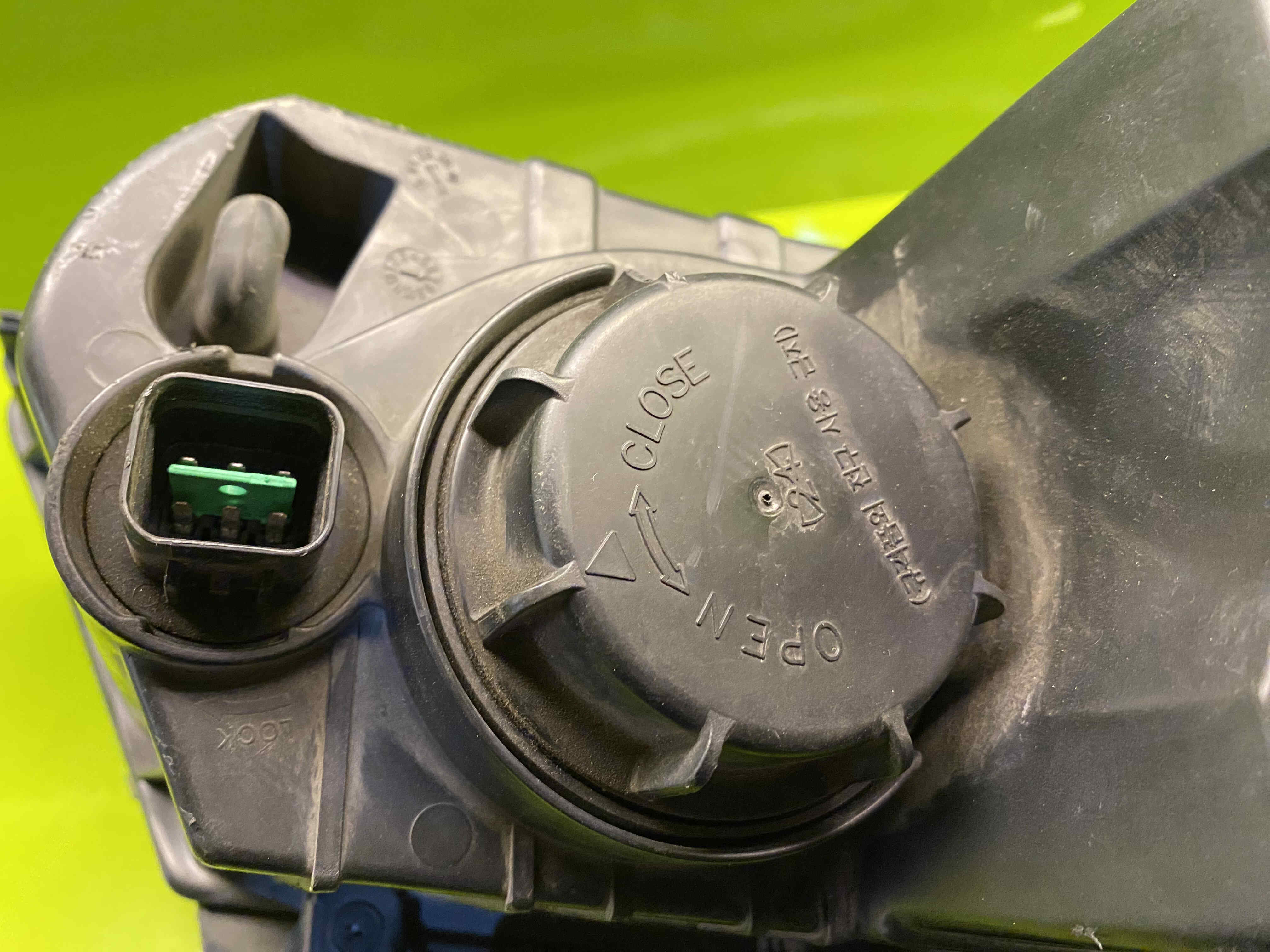 چراغ جلو چپ هیوندا سوناتا