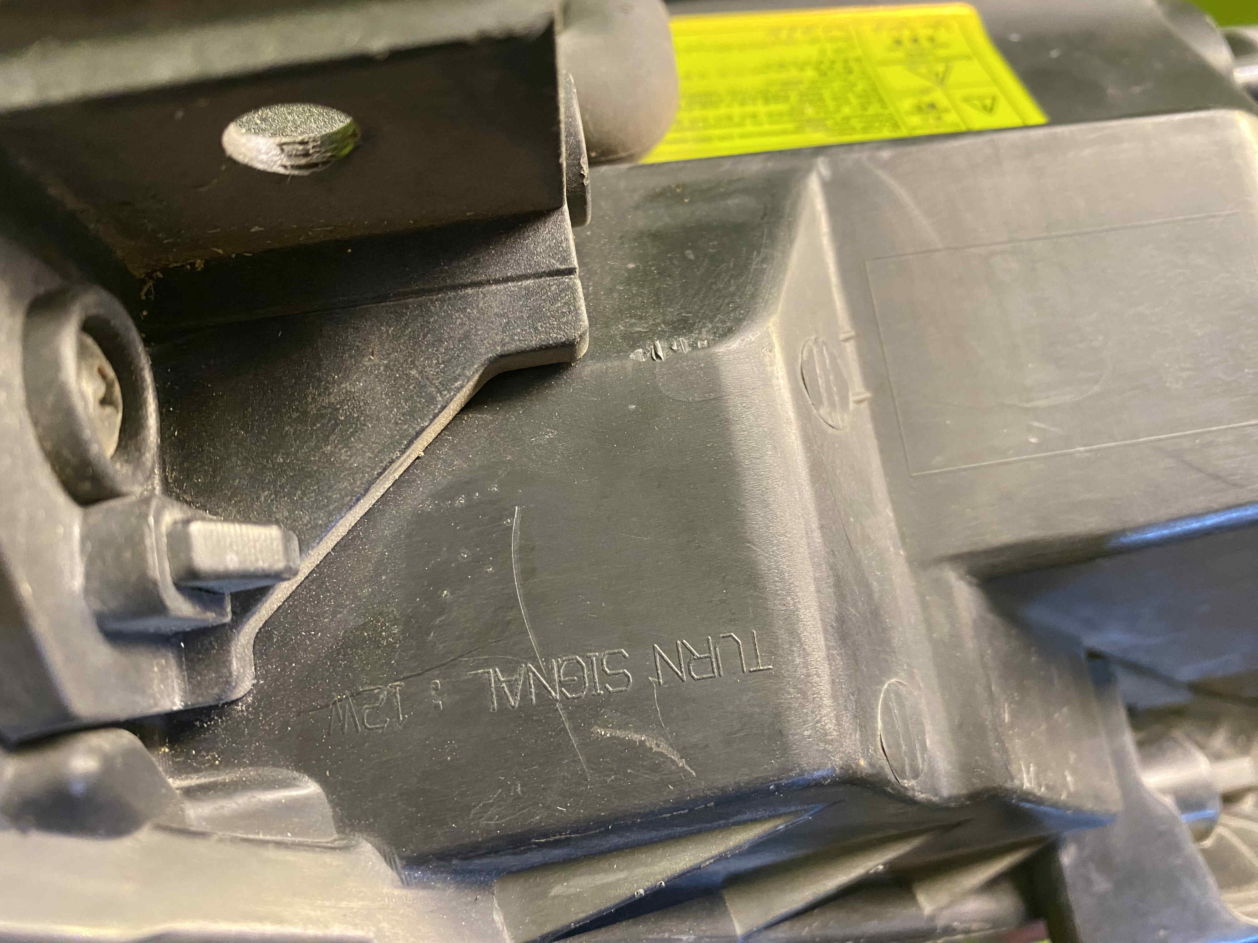 چراغ جلو کیا چپ 