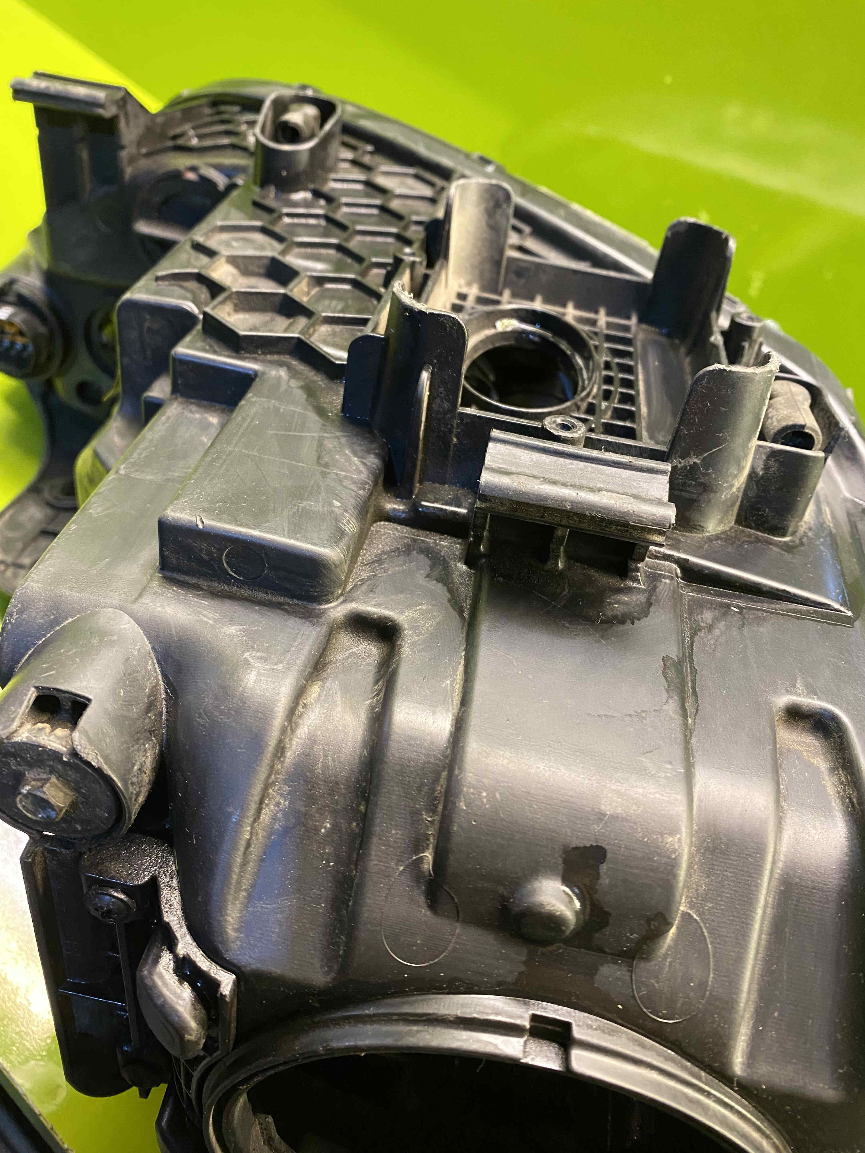 چراغ جلو چپ 