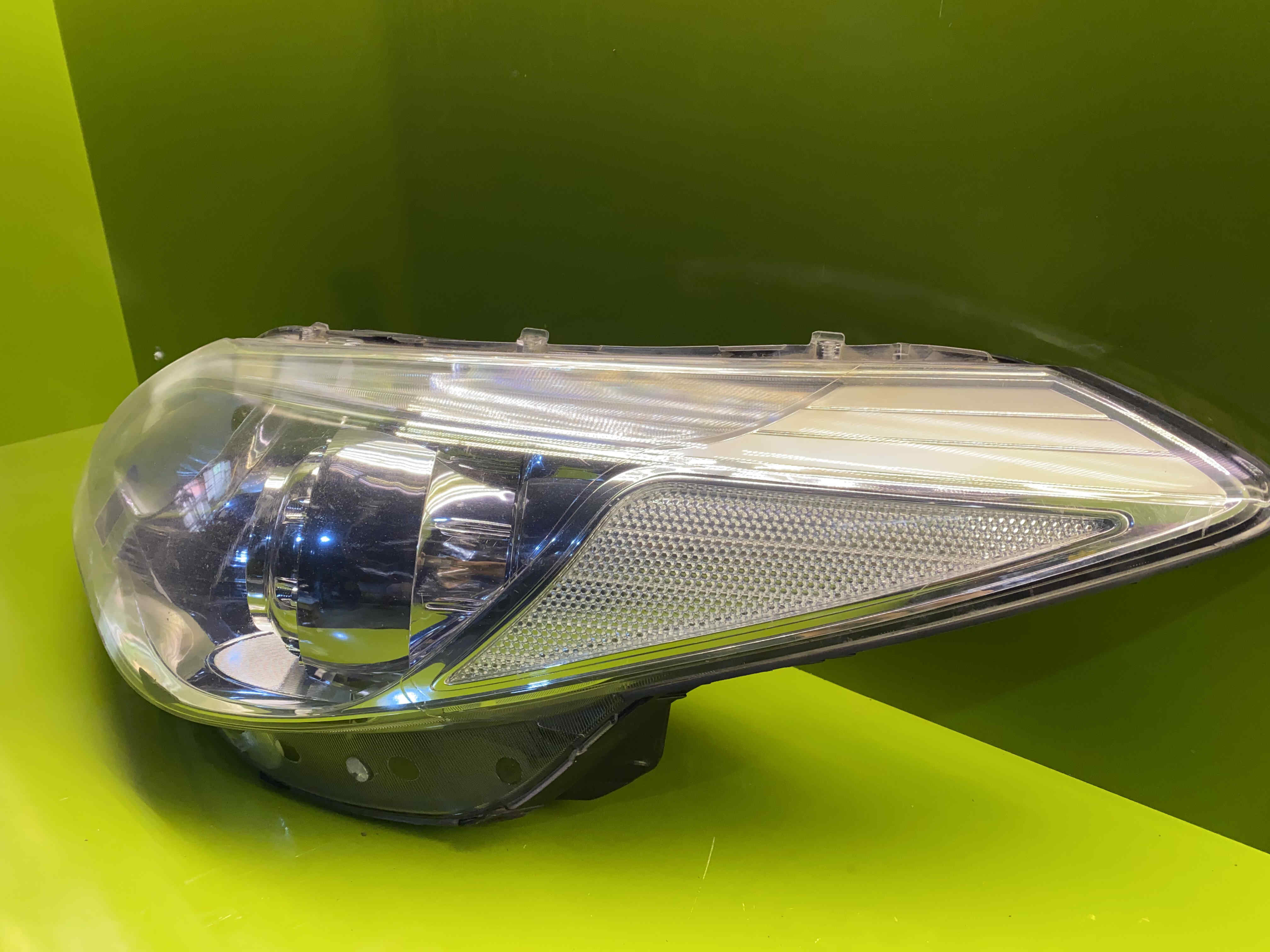 چراغ جلو چپ گرنجور