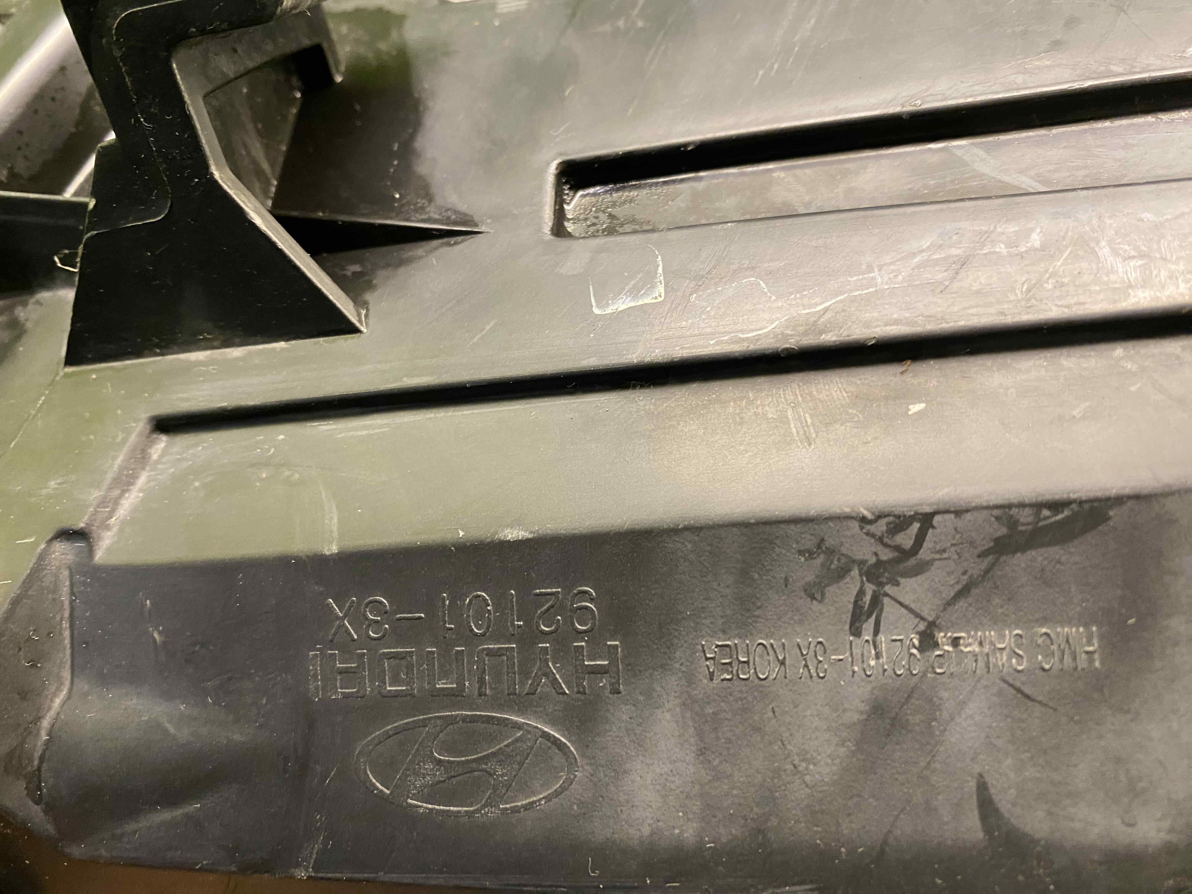 چراغ جلو النترا راست