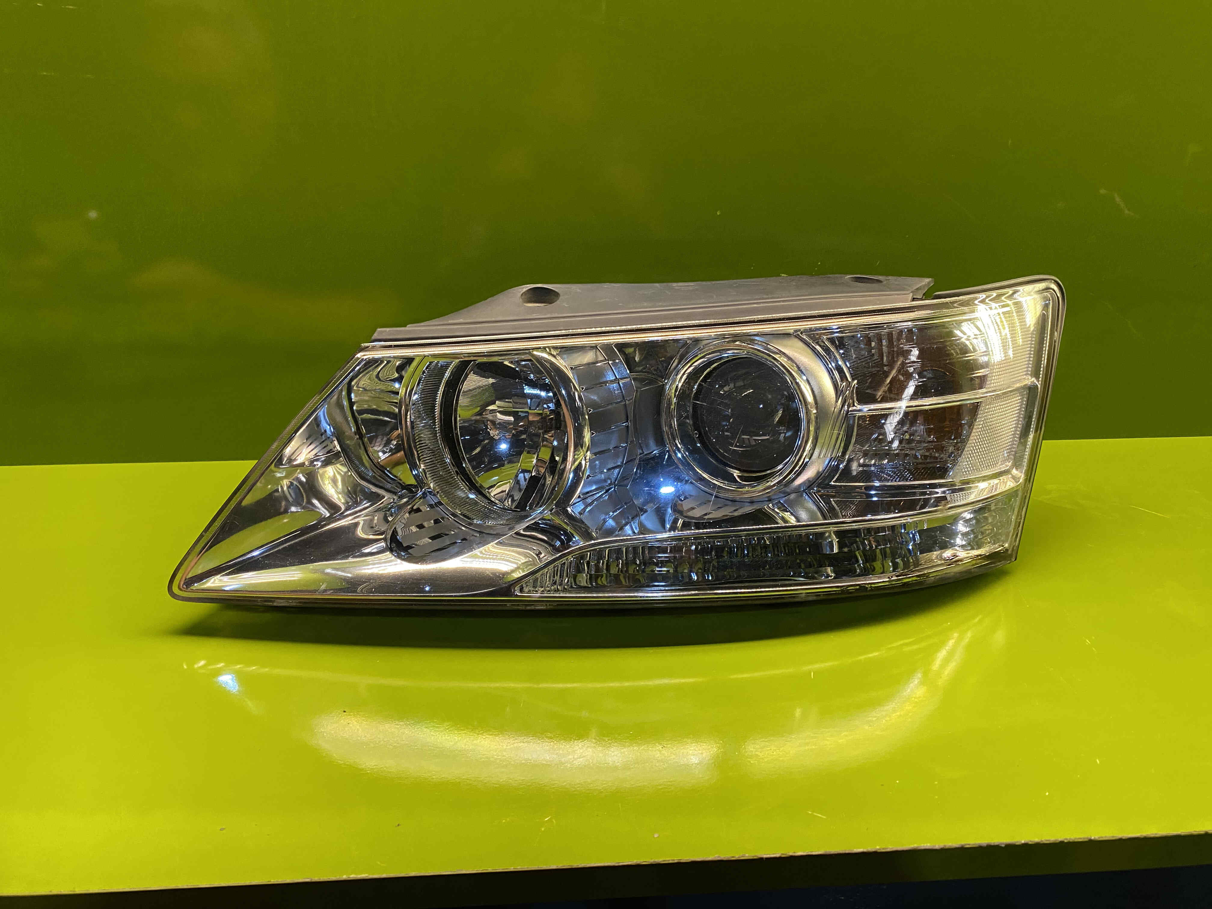 چراغ چپ هیوندای سوناتا