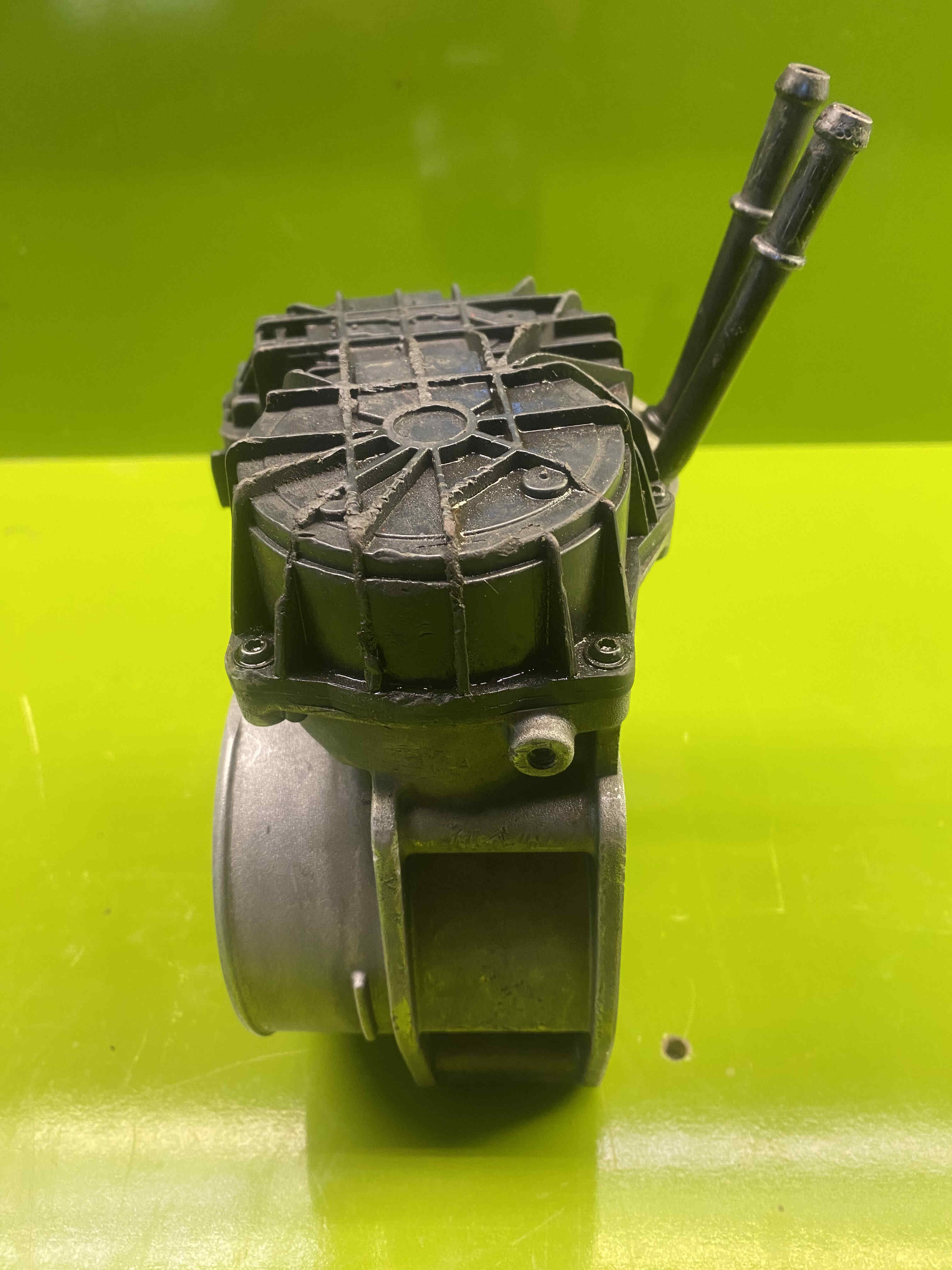 بدنه دریچه گاز تزریق سوخت