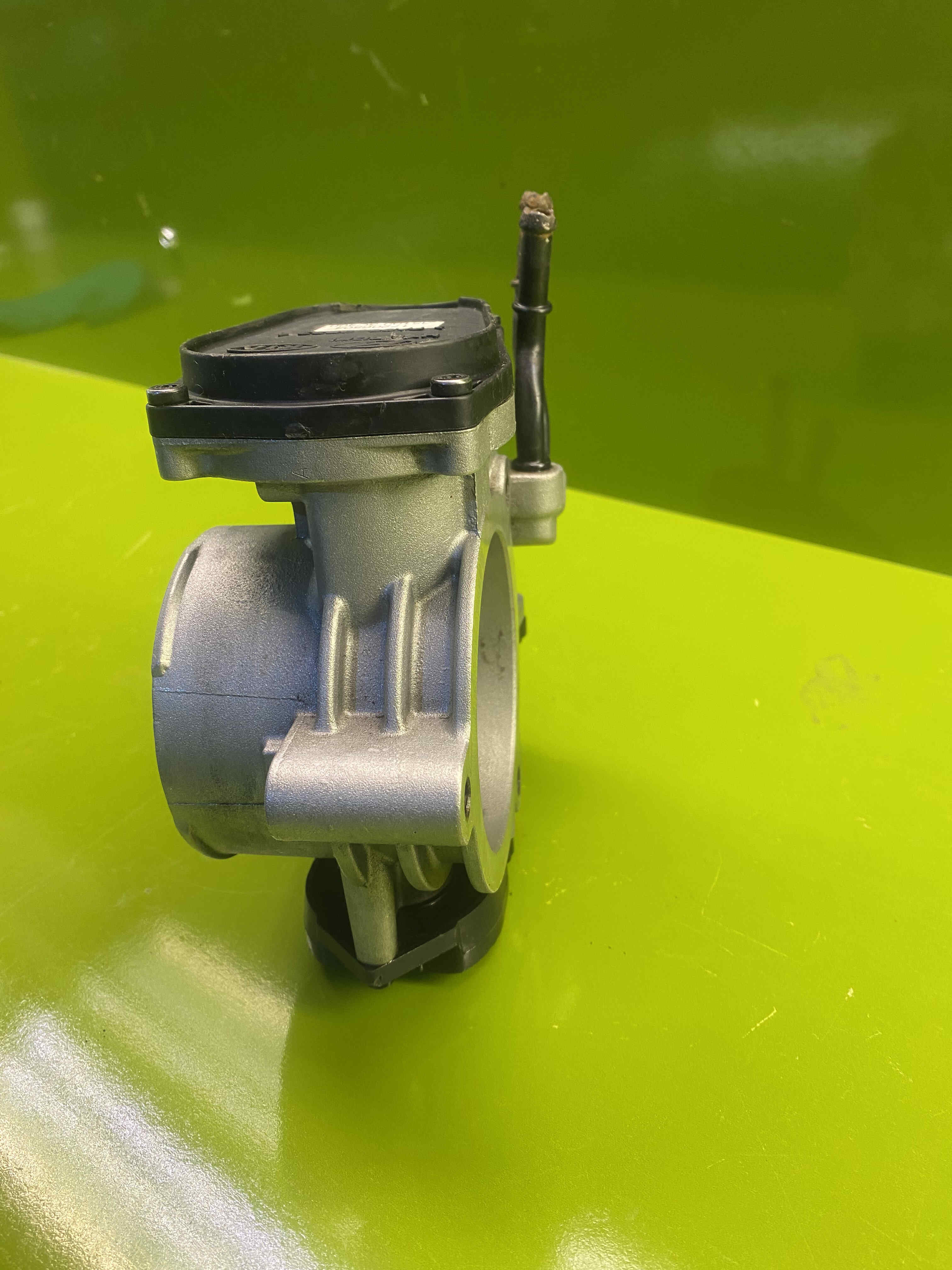 دریچه گاز تزریق سوخت - کد فنی قطعه  35100.3C400