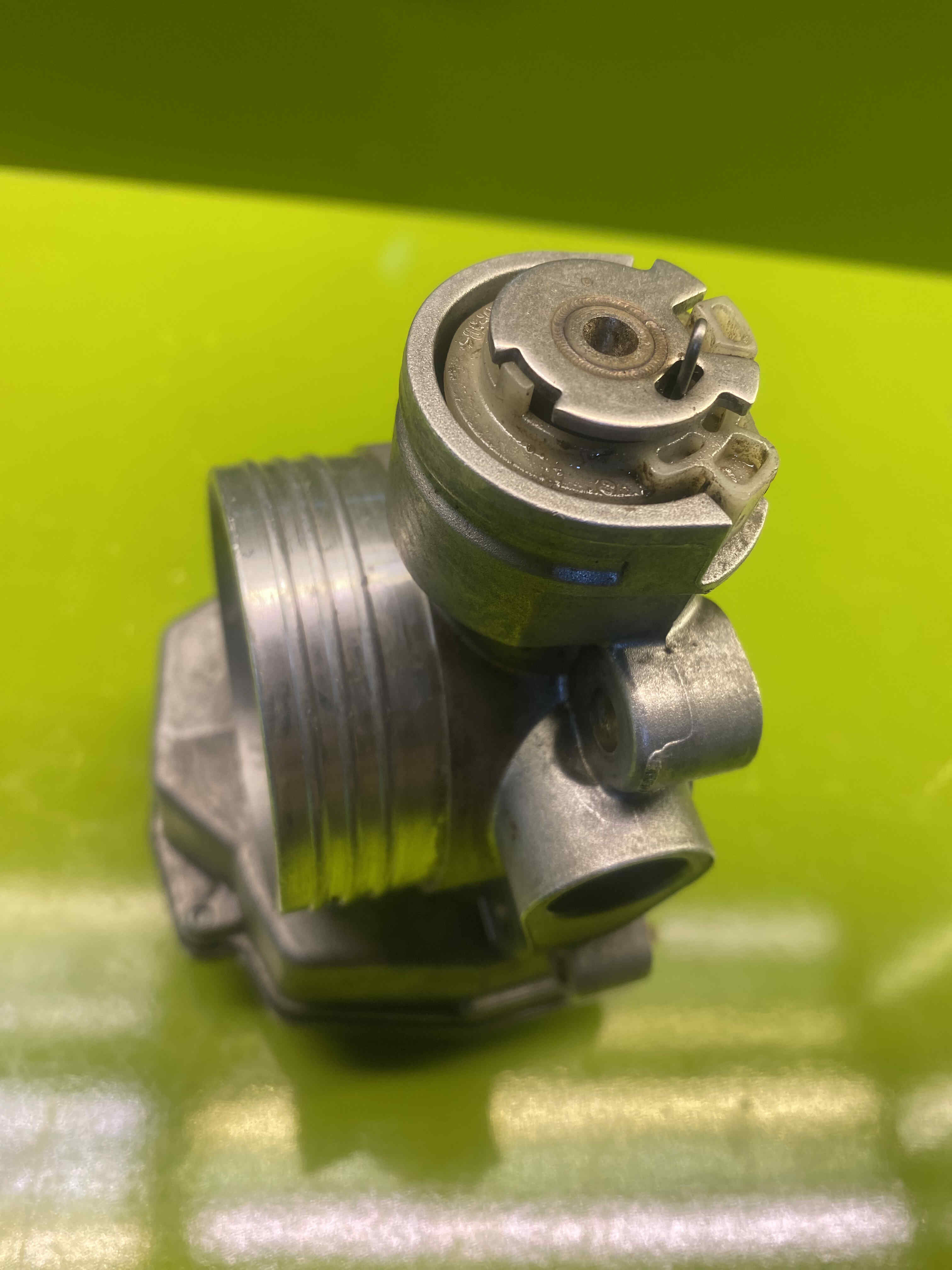 دریچه گاز سیتروئن -کد فنی قطعه  9640796280