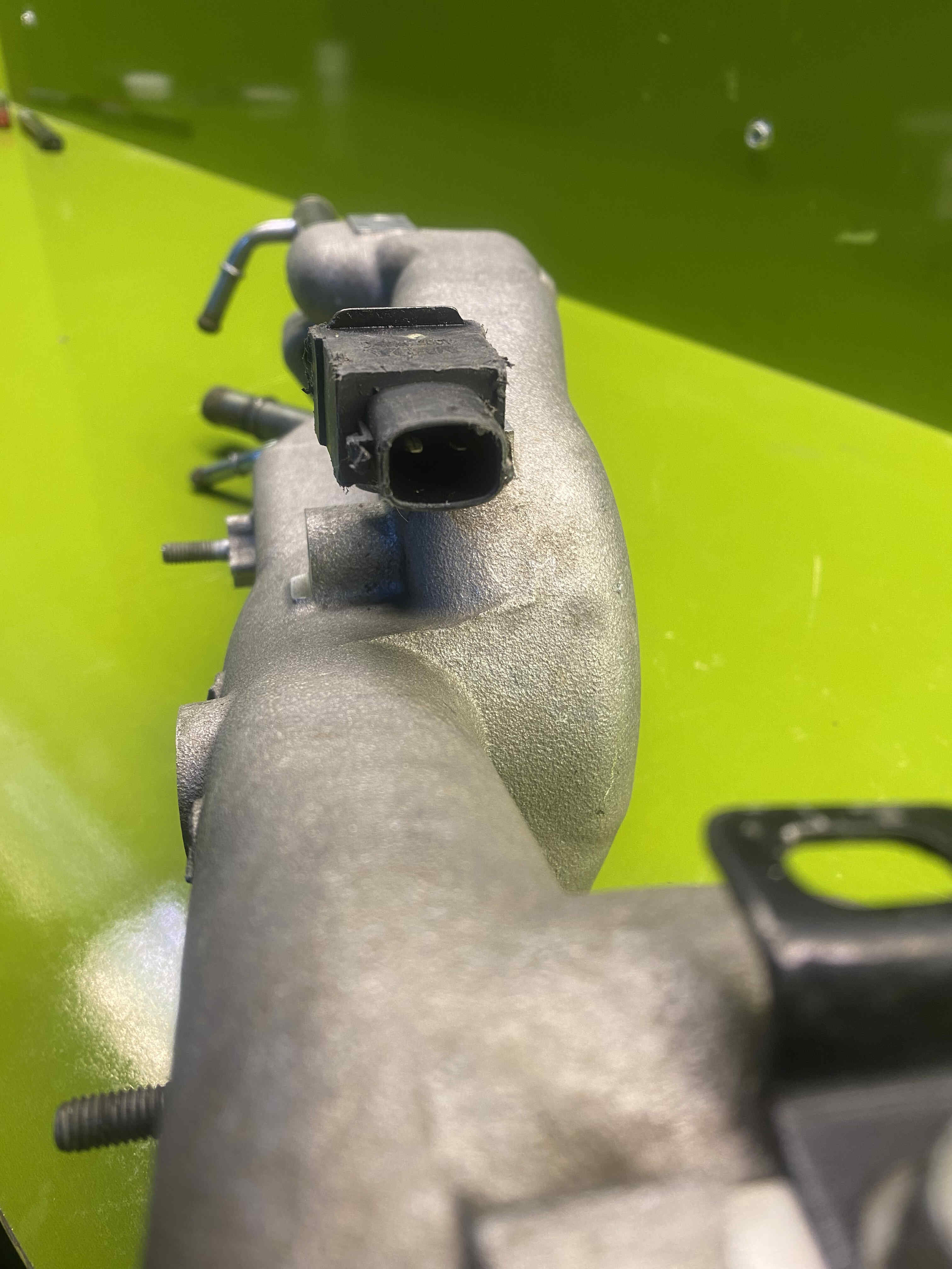 حوزینگ ترموستات سورنتو BL 