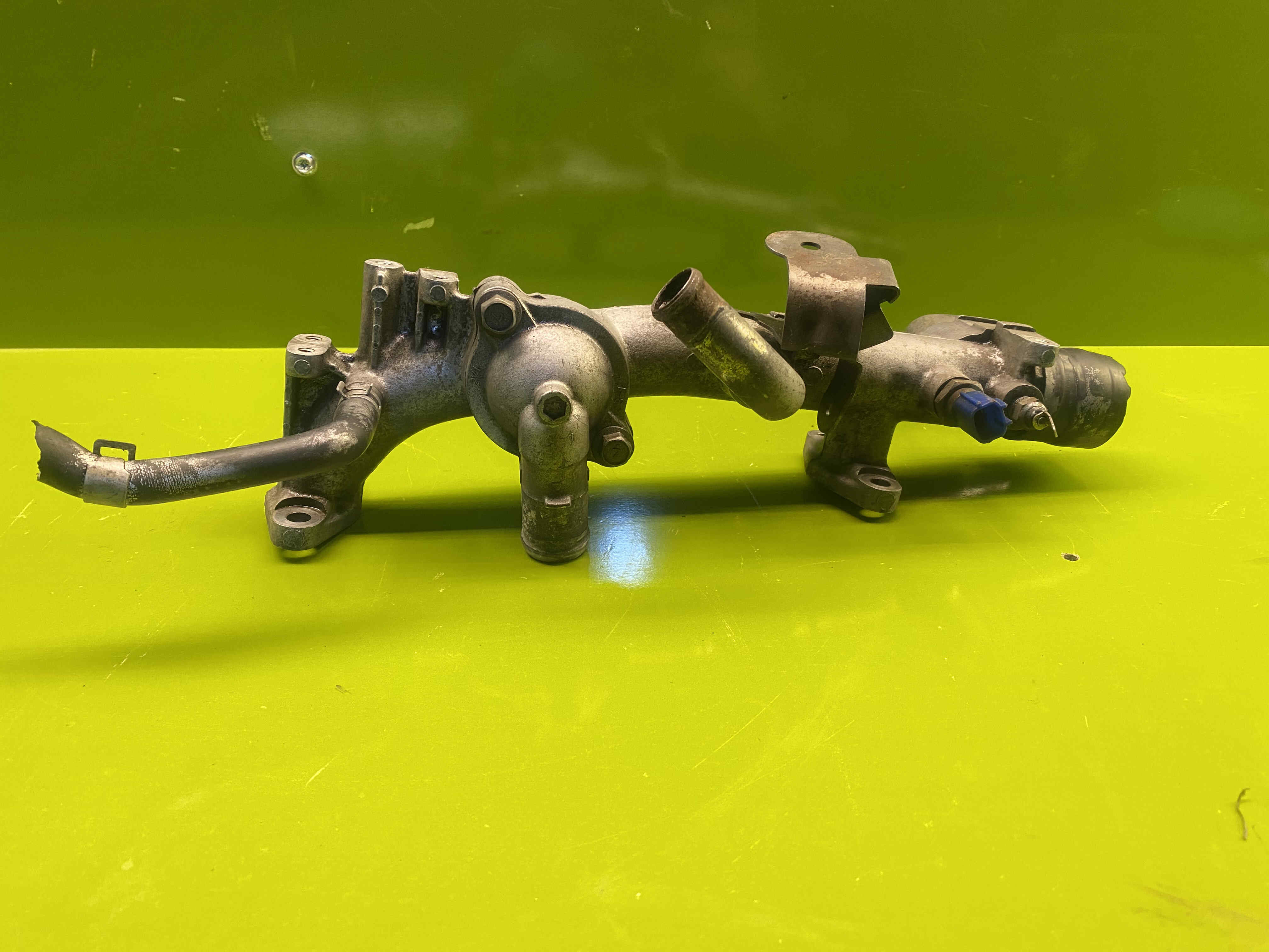 حوزینگ ترموستات ماکسیما 