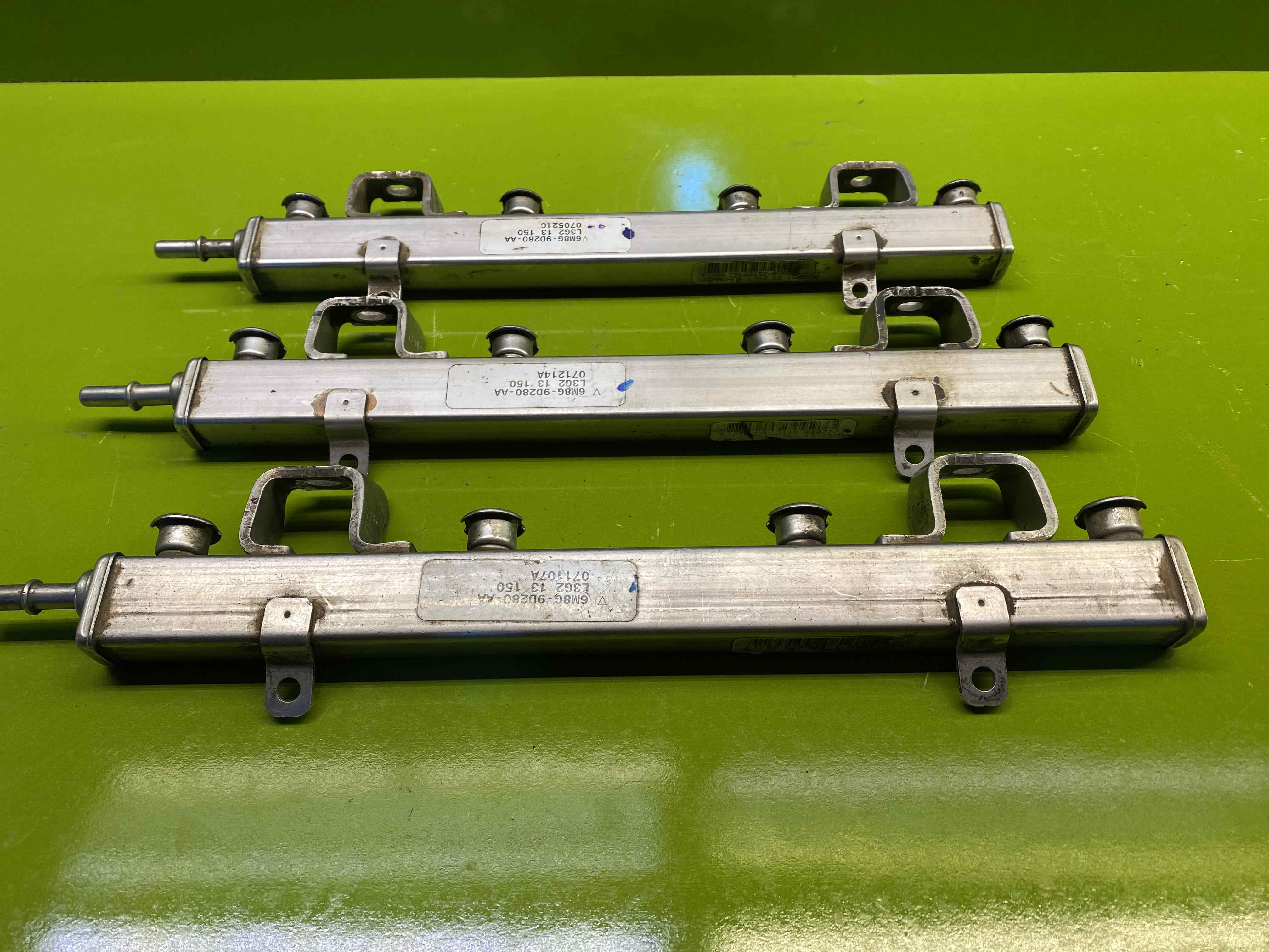 ریل سوخت مزدا3