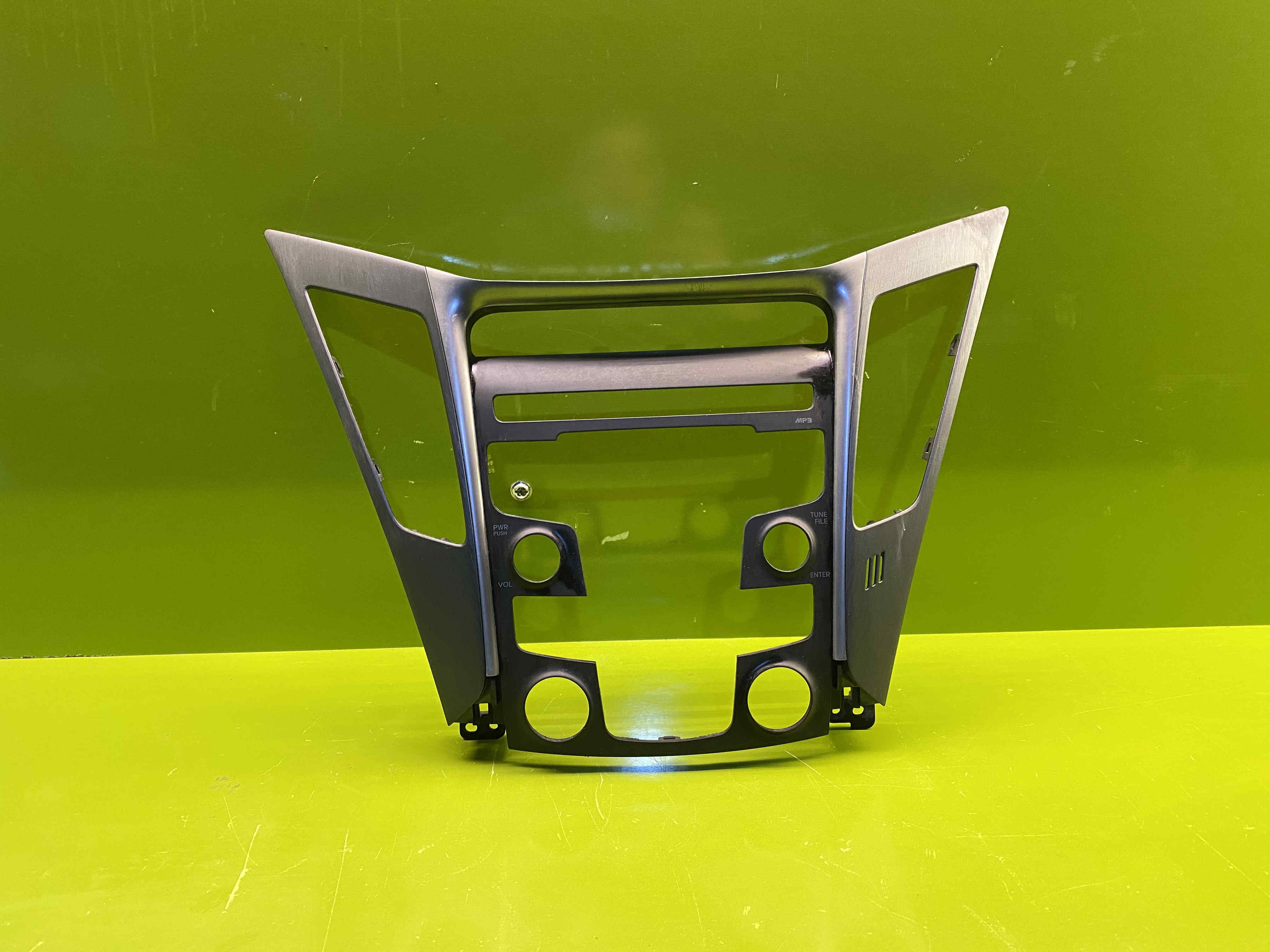 قاب کنسول داشبورد سانتافه