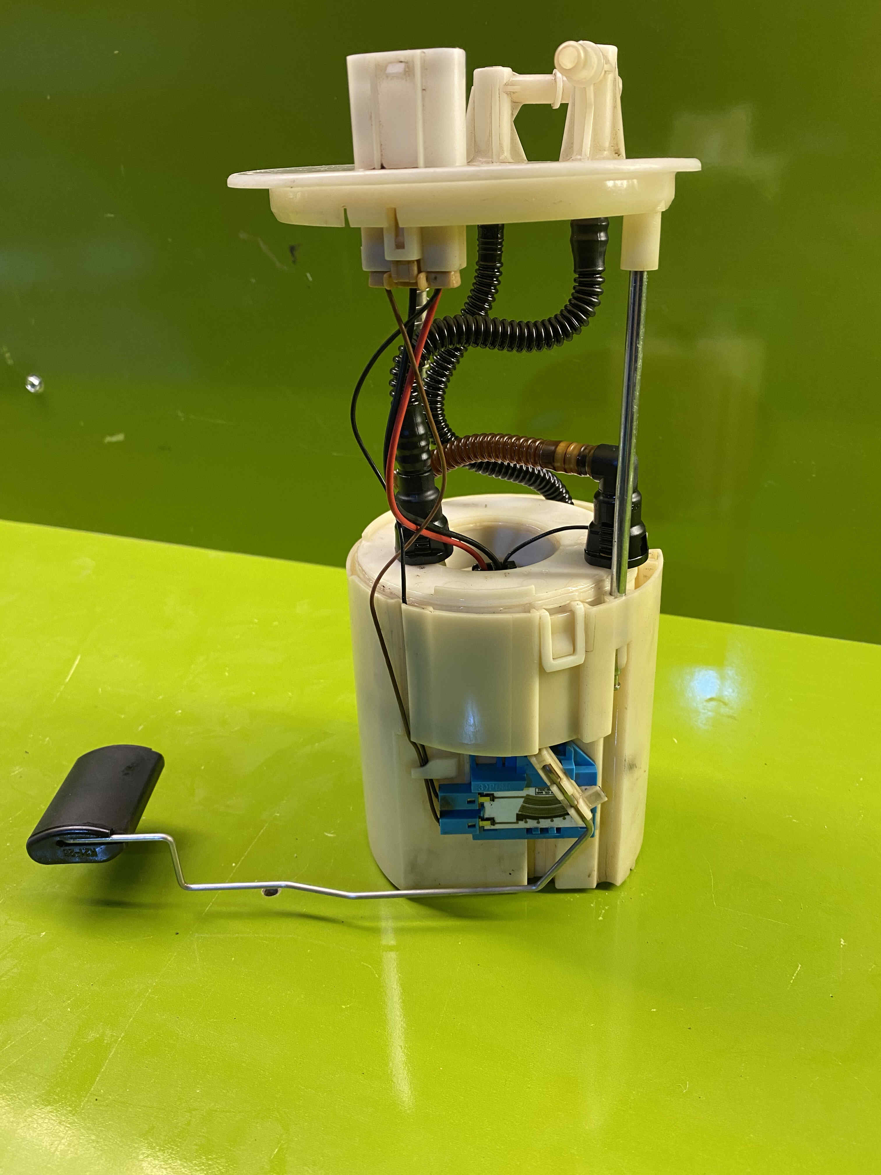 پمپ بنزین هیوندای کیا