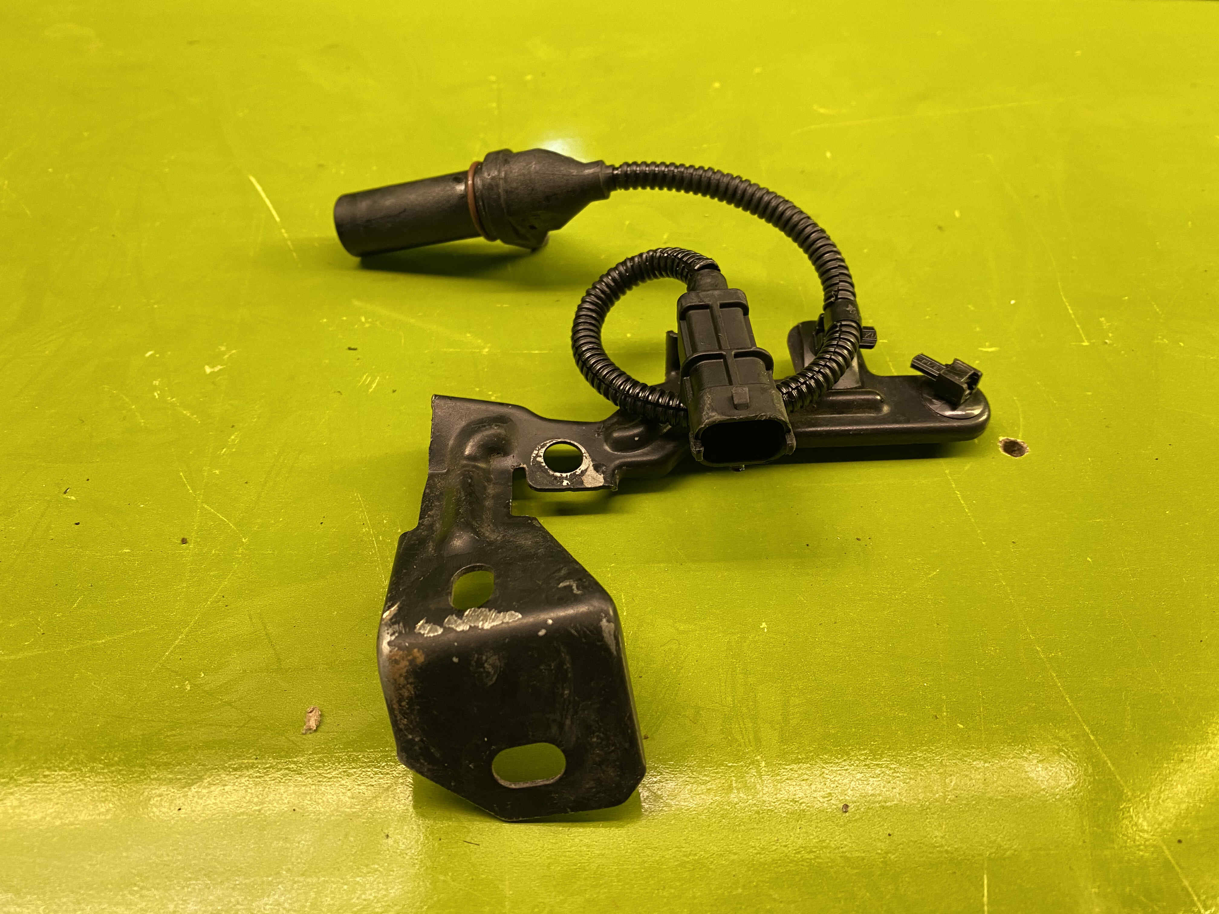 چشم دور موتور i20