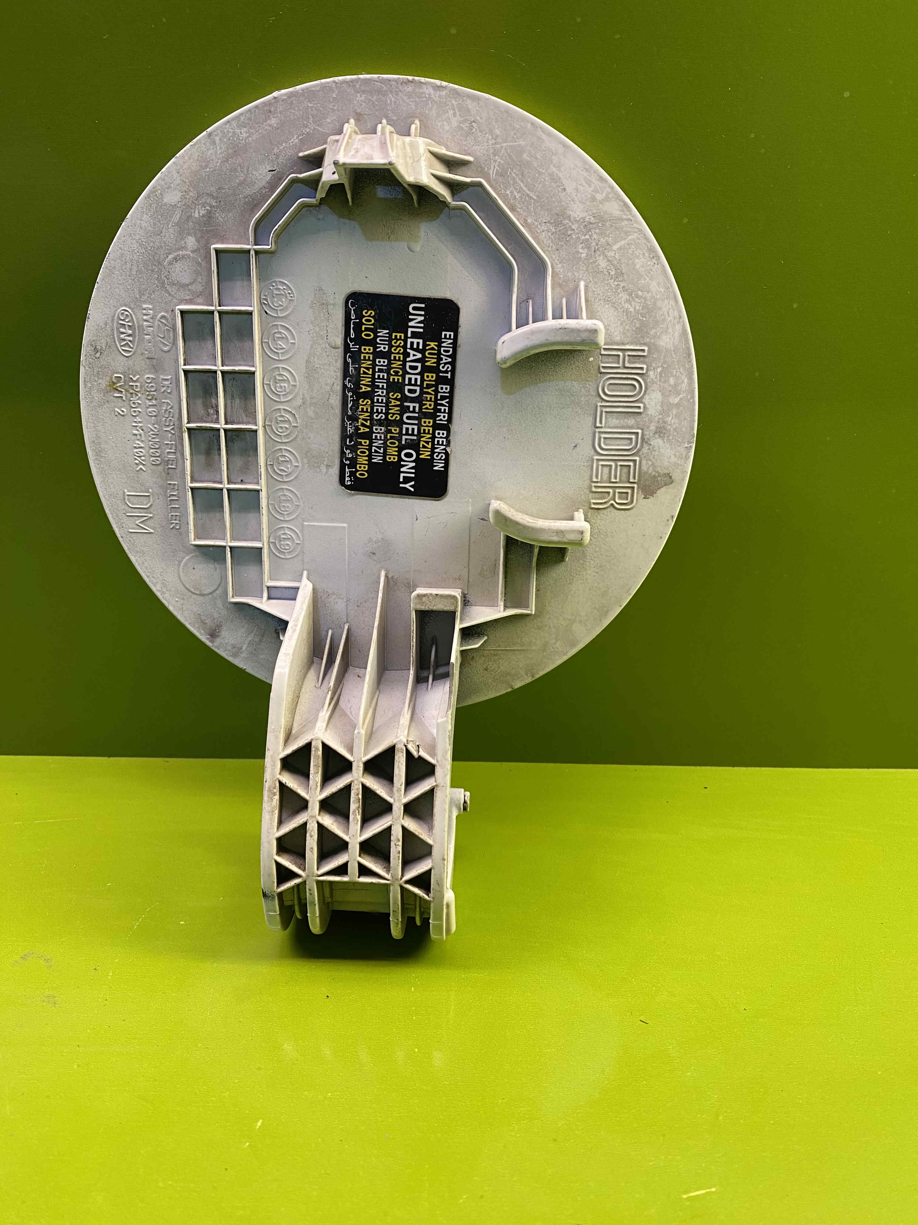 درب باک بنزین هیوندای