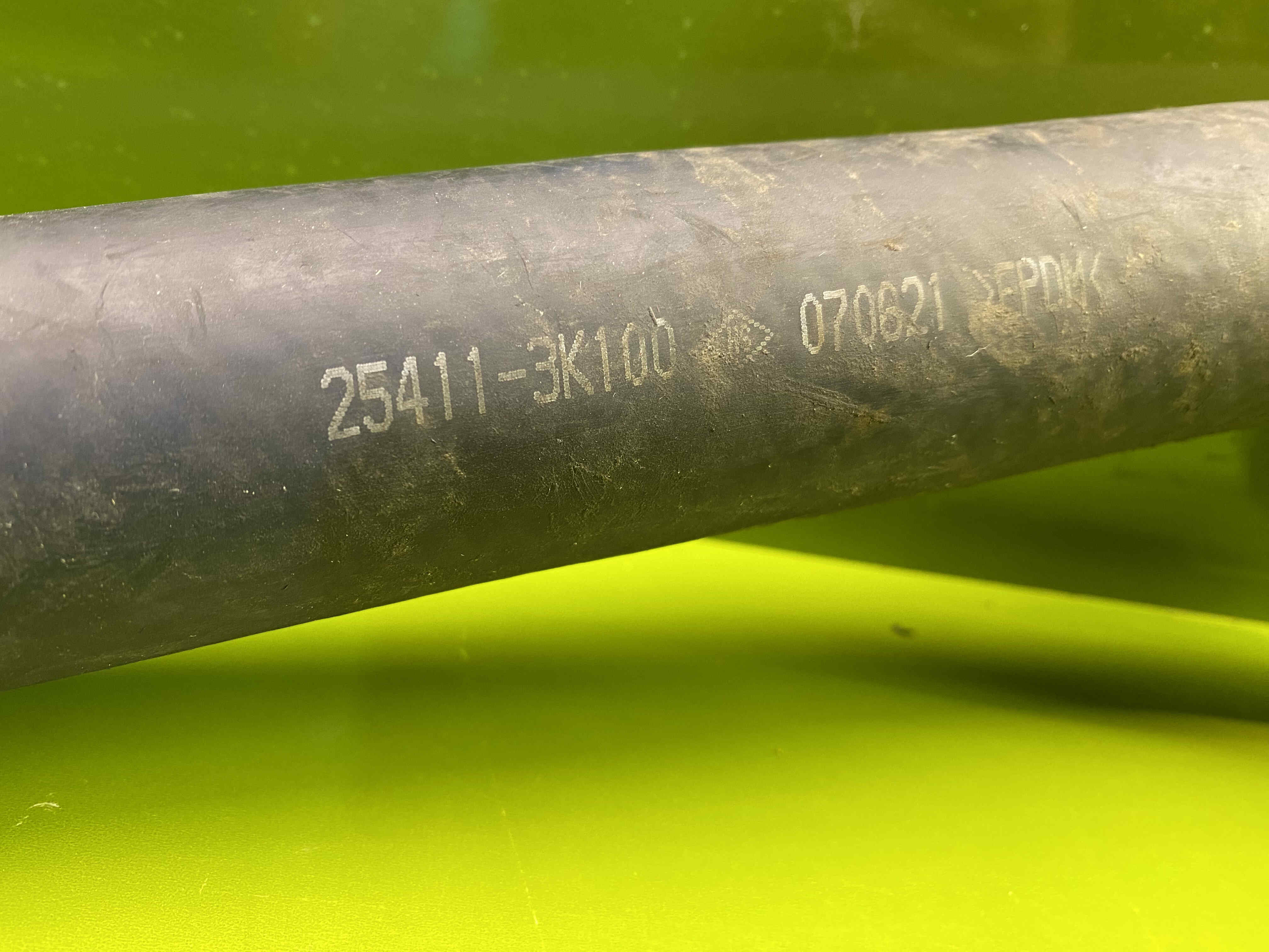 شلنگ بالا رادیاتور هیوندای