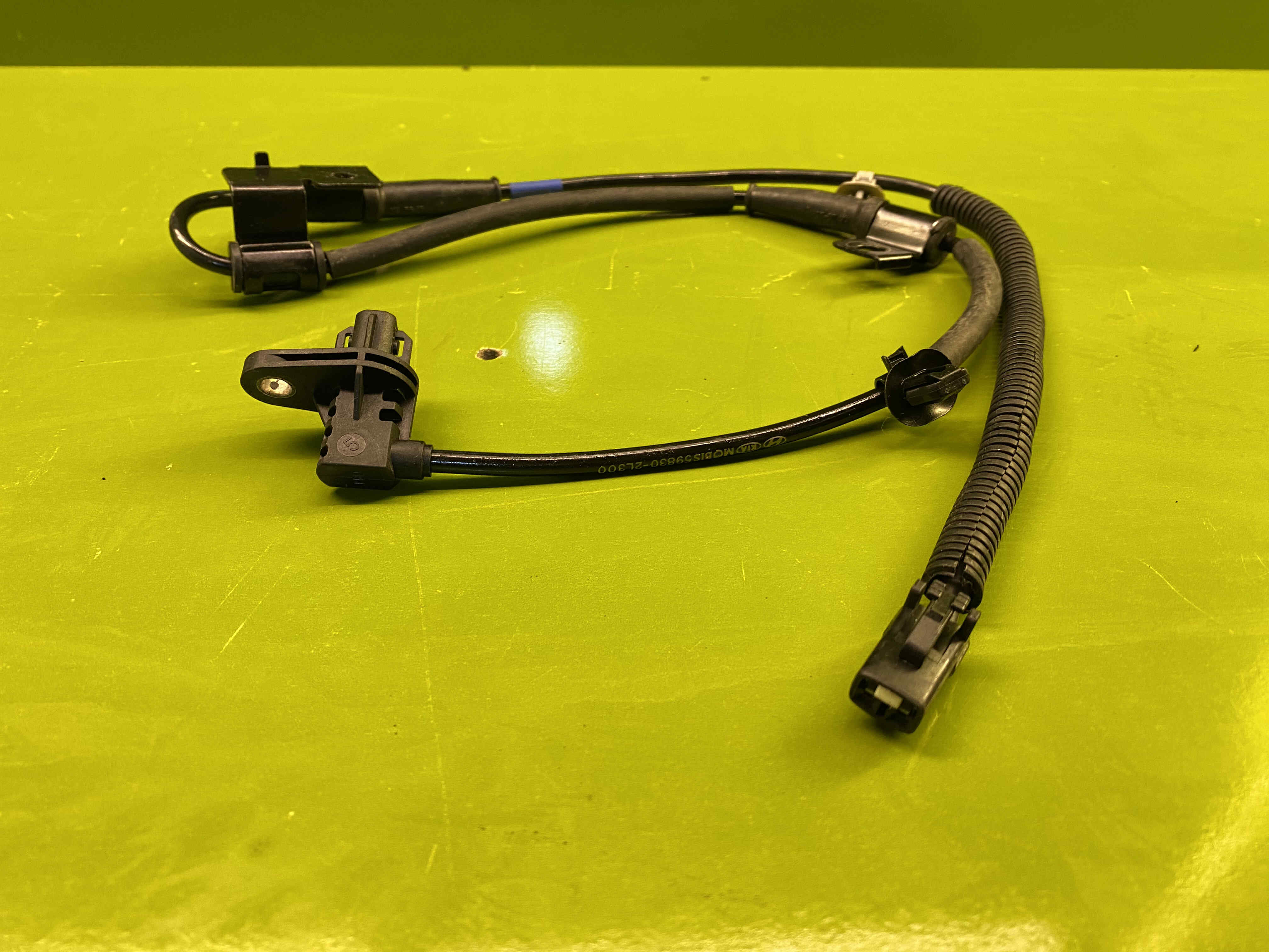 سنسور جلو راست هیوندا