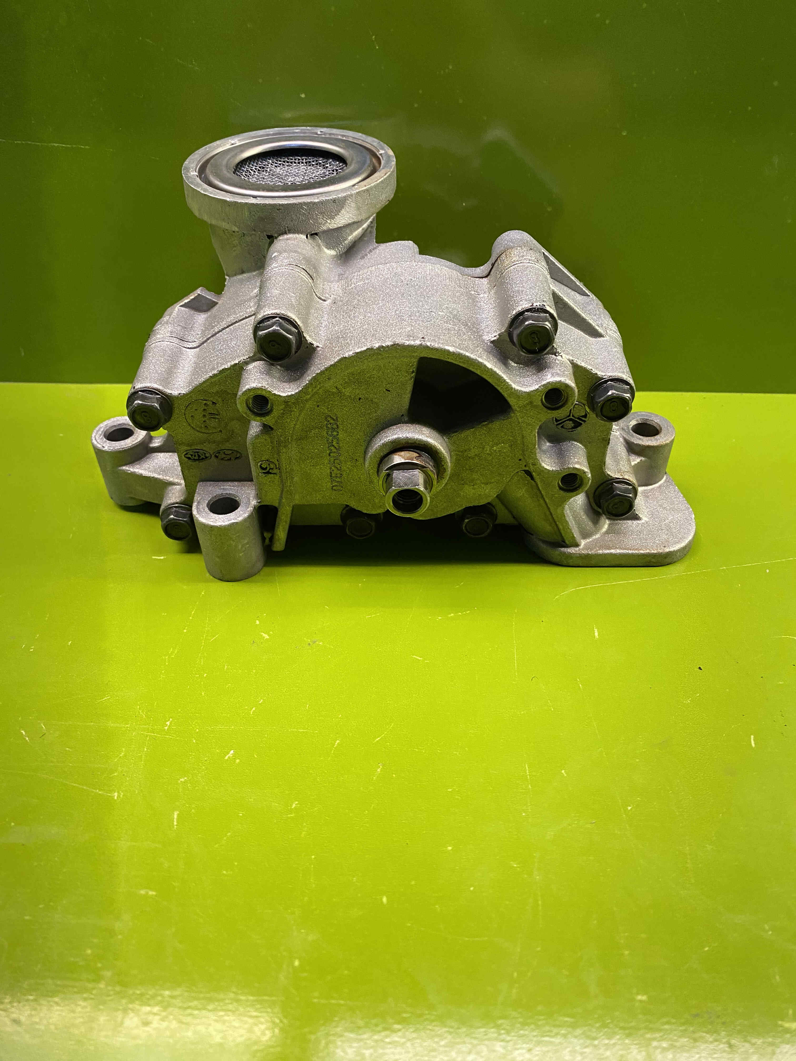 اویل پمپ هیوندا ازرا(3)