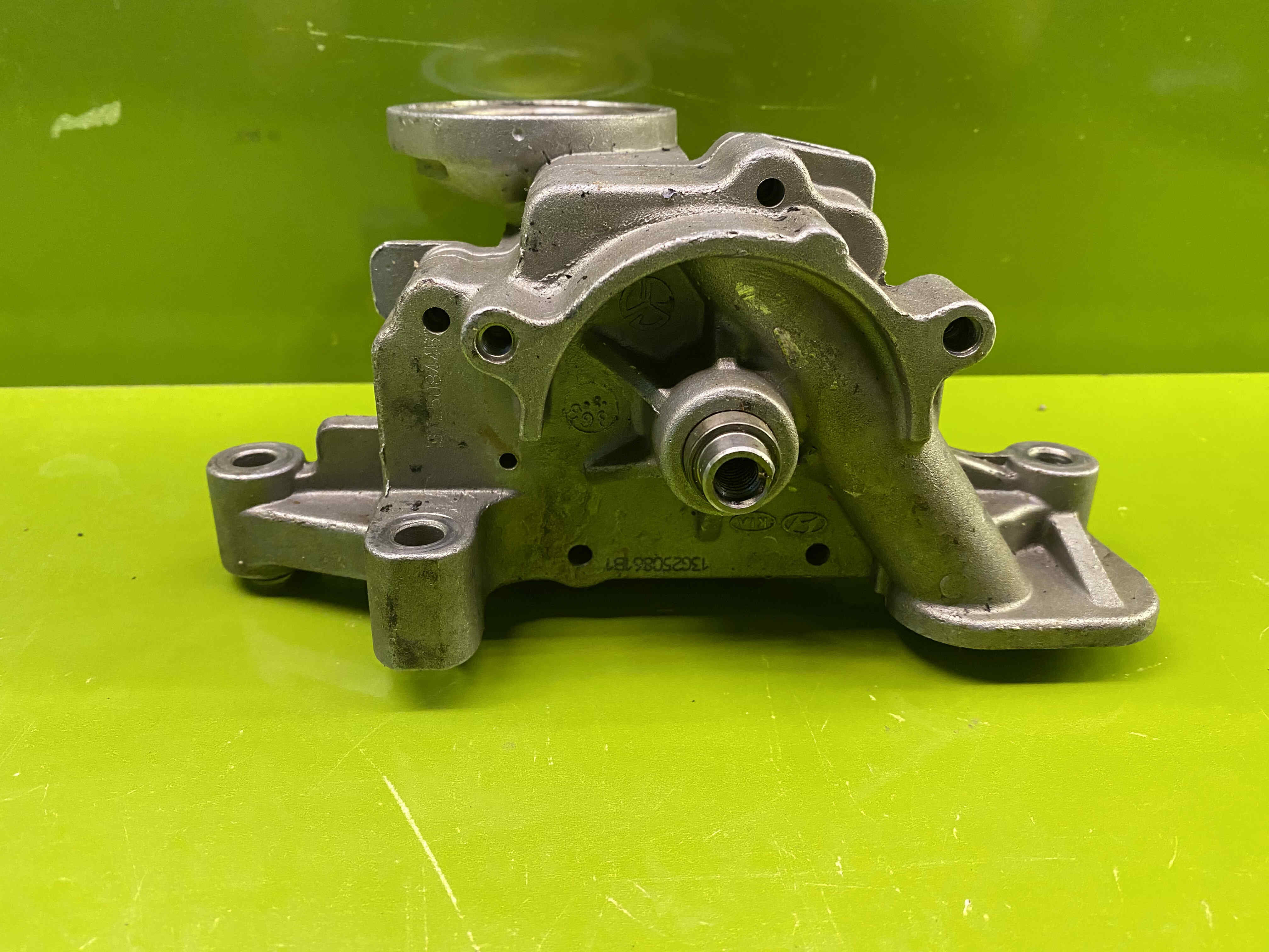 اویل پمپ سراتو 2000