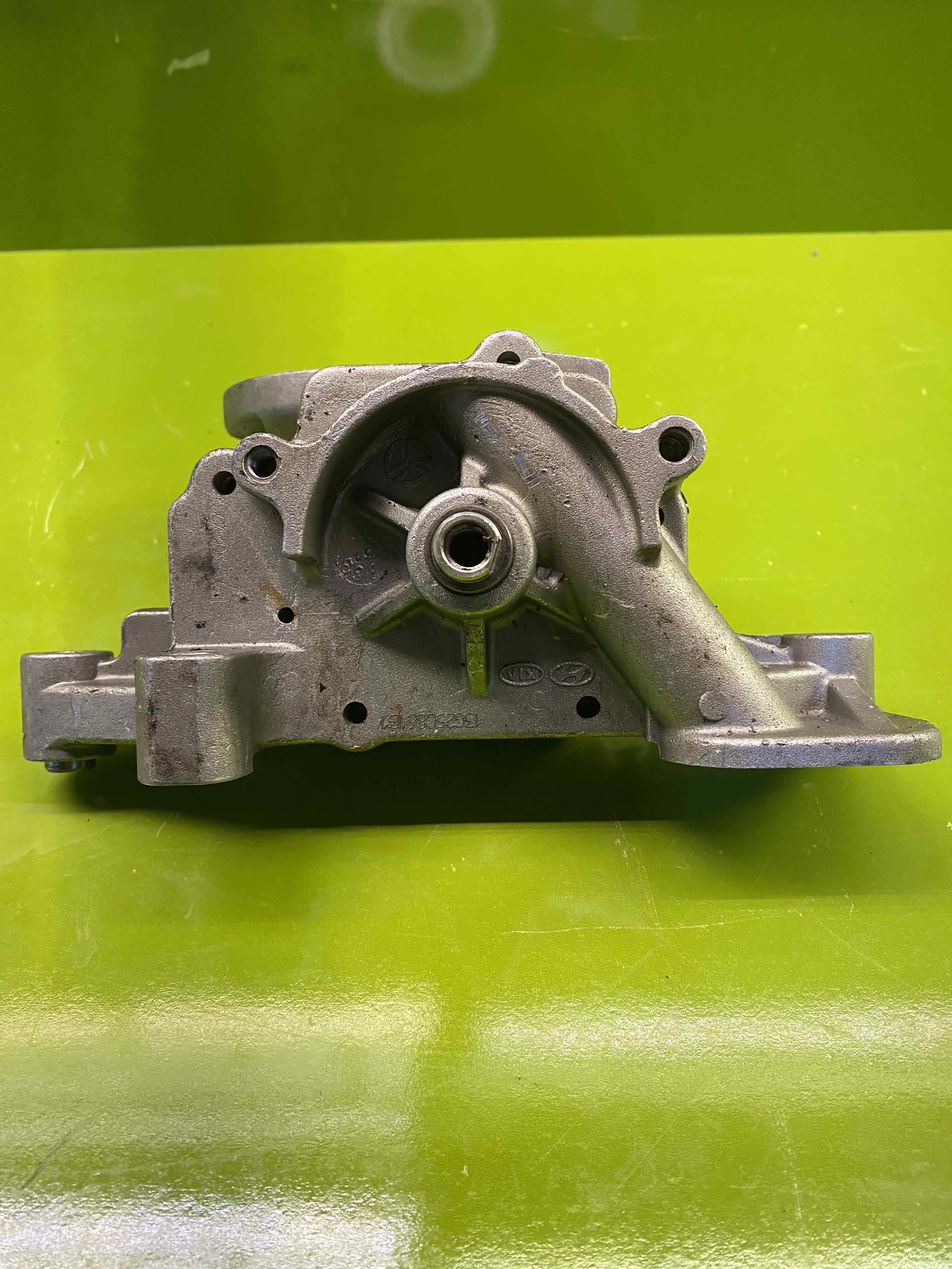 اویل پمپ سراتو 2000