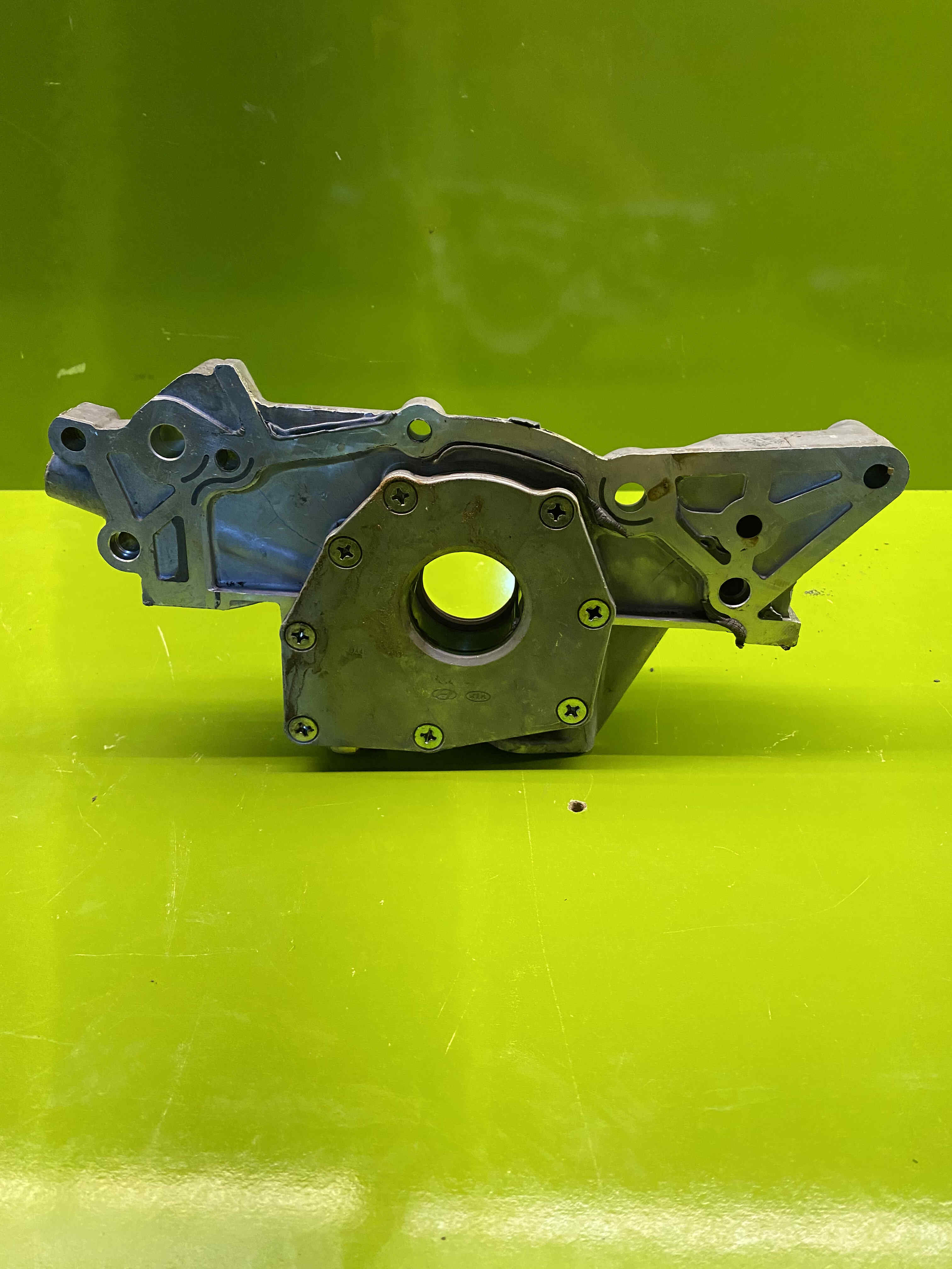 اویل پمپ سانتافه 2.7    (1)