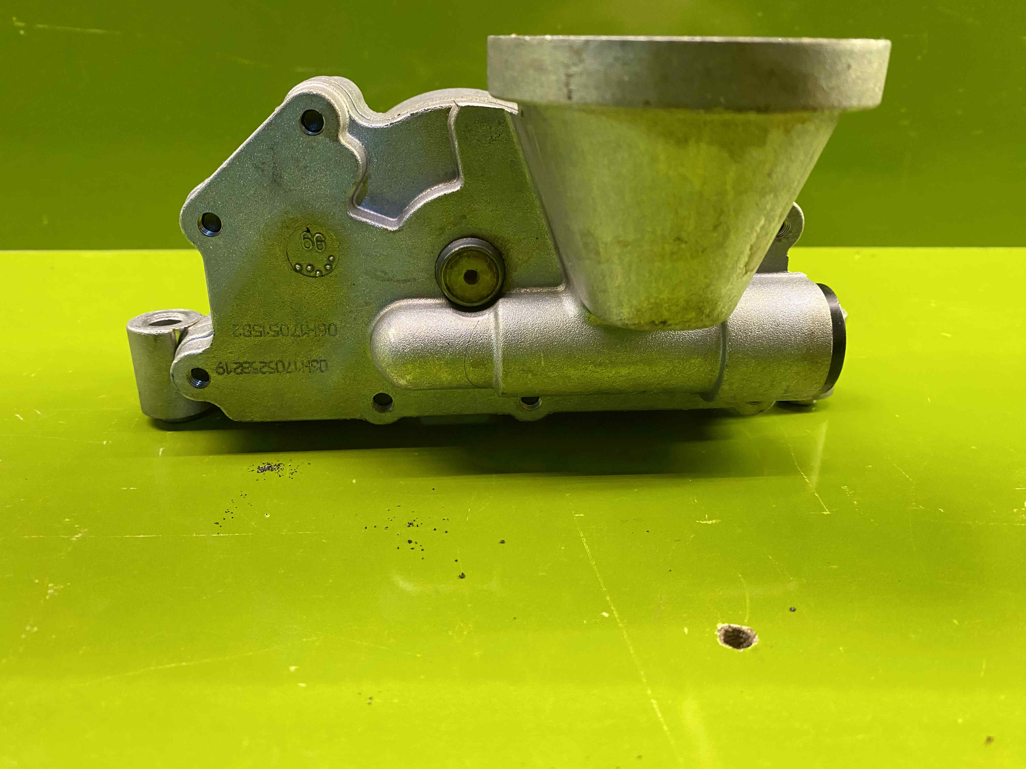 اویل پمپ هیوندا ازرا (1)