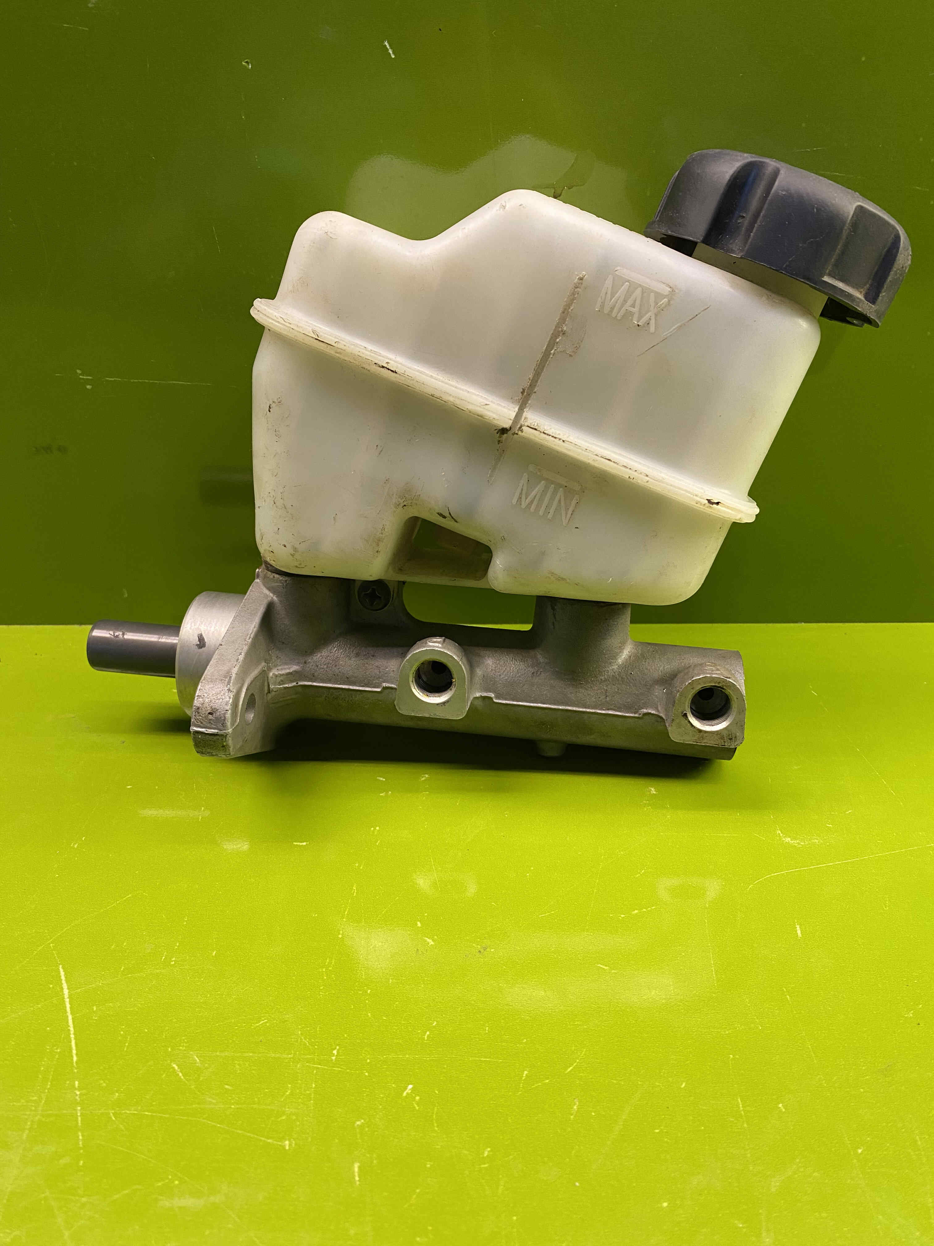 پمپ ترمز زیر پا اسپوریتج - توسان 