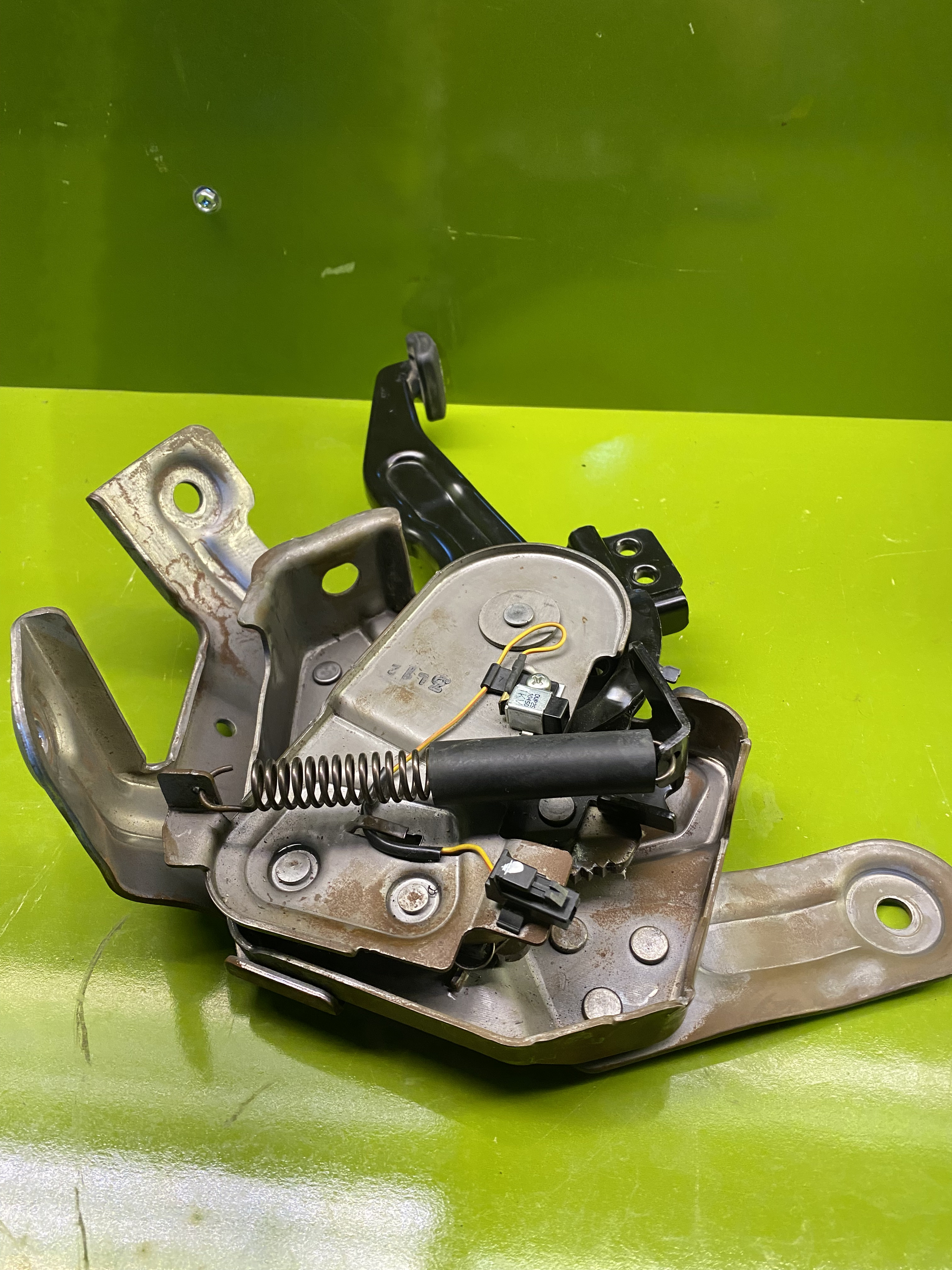 پدال ترمز پایی 