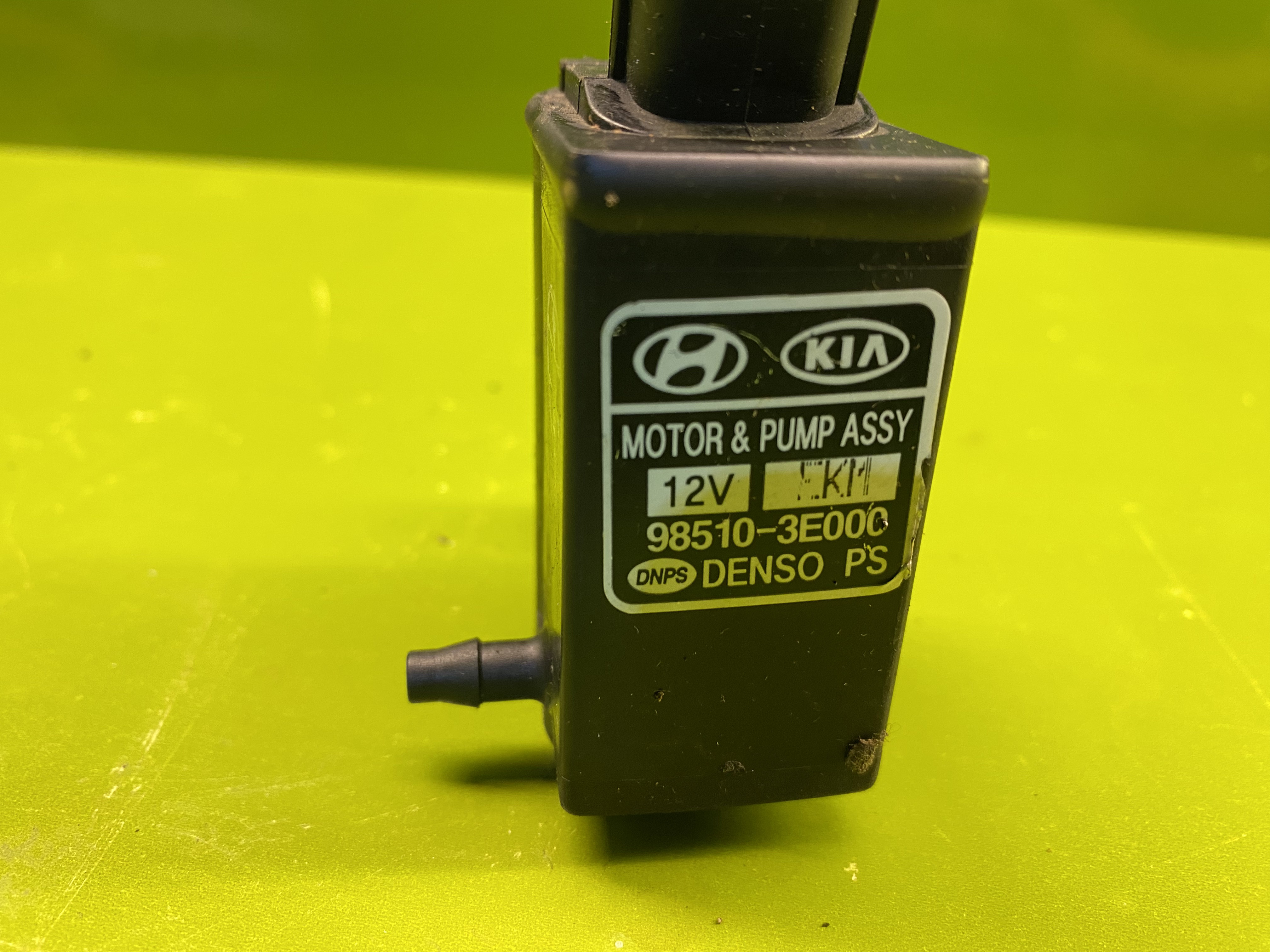 واتر پمپ شیشه شور 