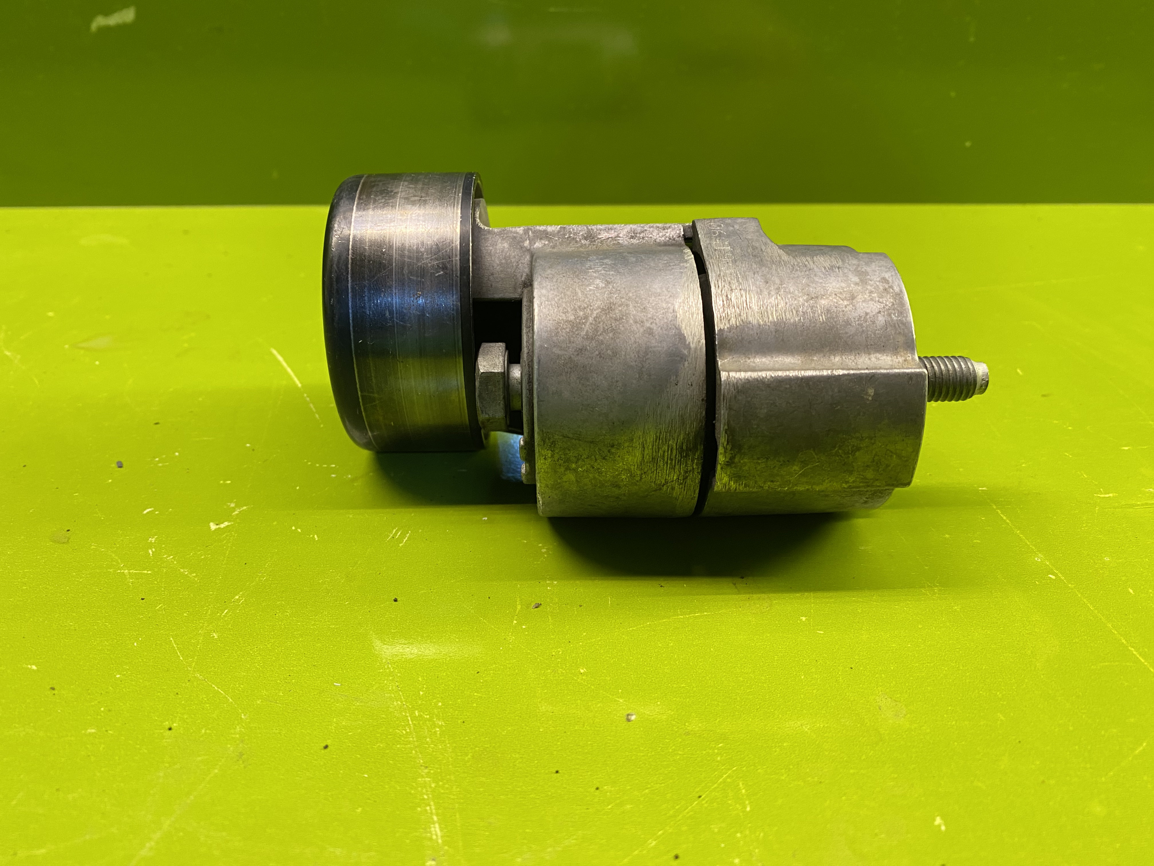 جک تسمه سفت کن دینام