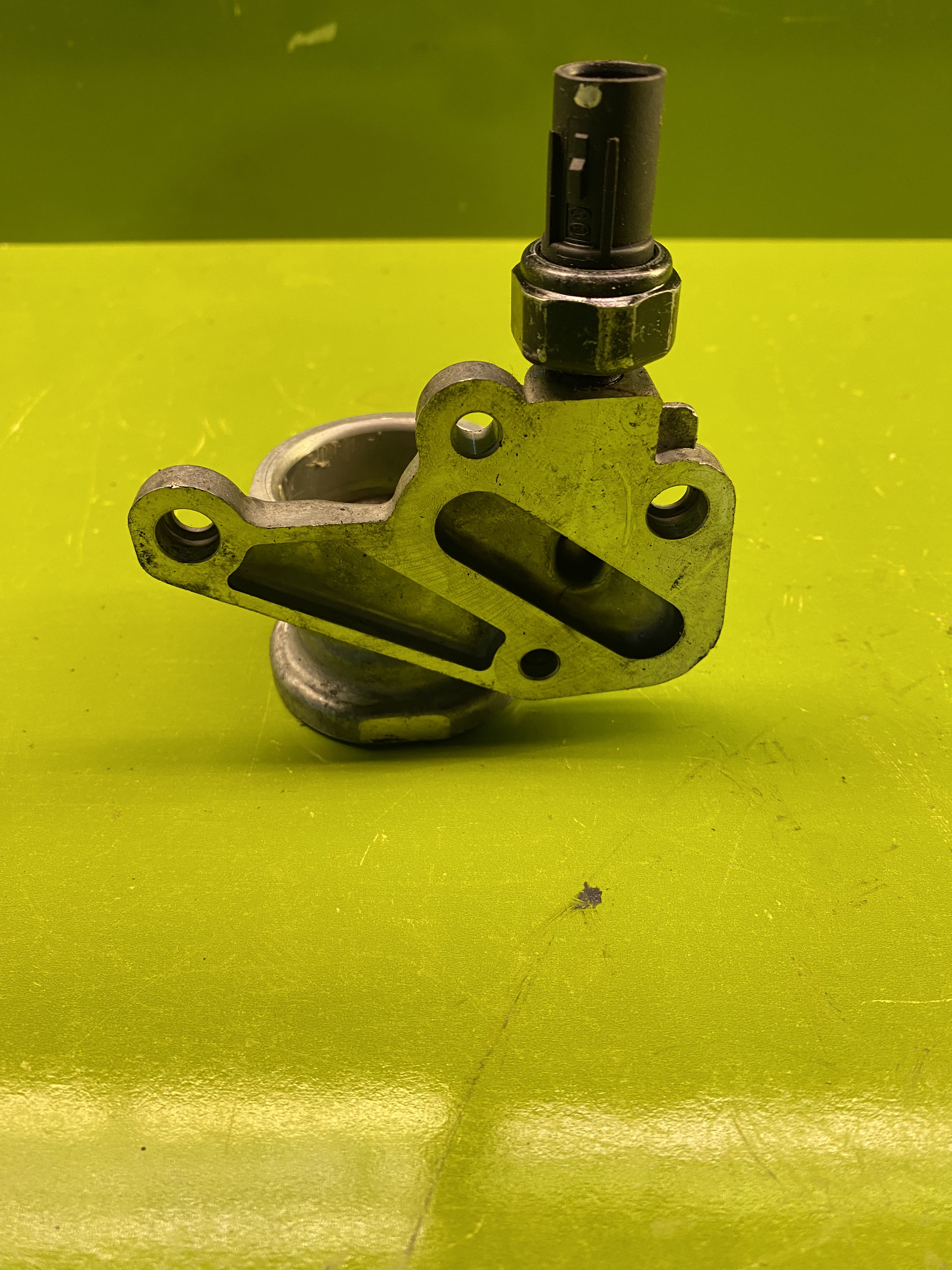 پایه رابط فشنگی روغن 