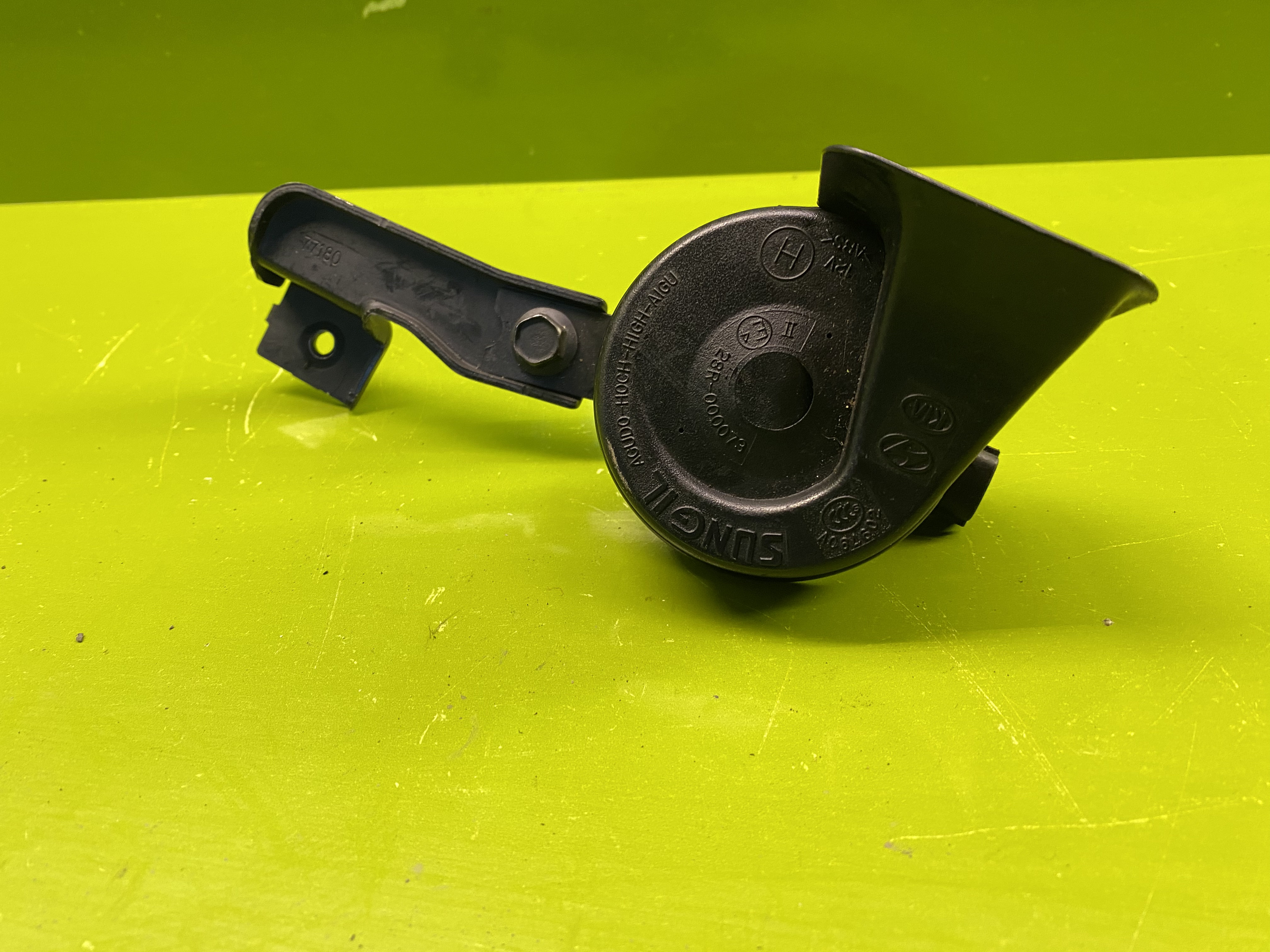 بوق صدای بم فابریک سوناتا