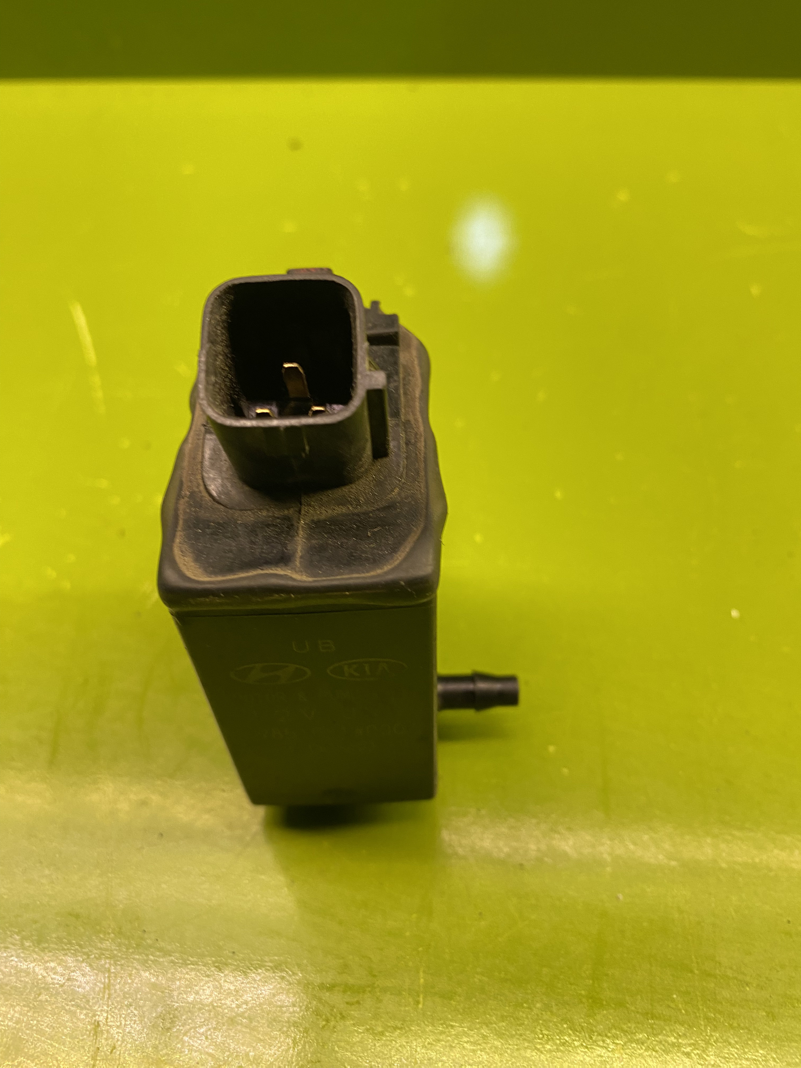 پمپ موتور شیشه شوی