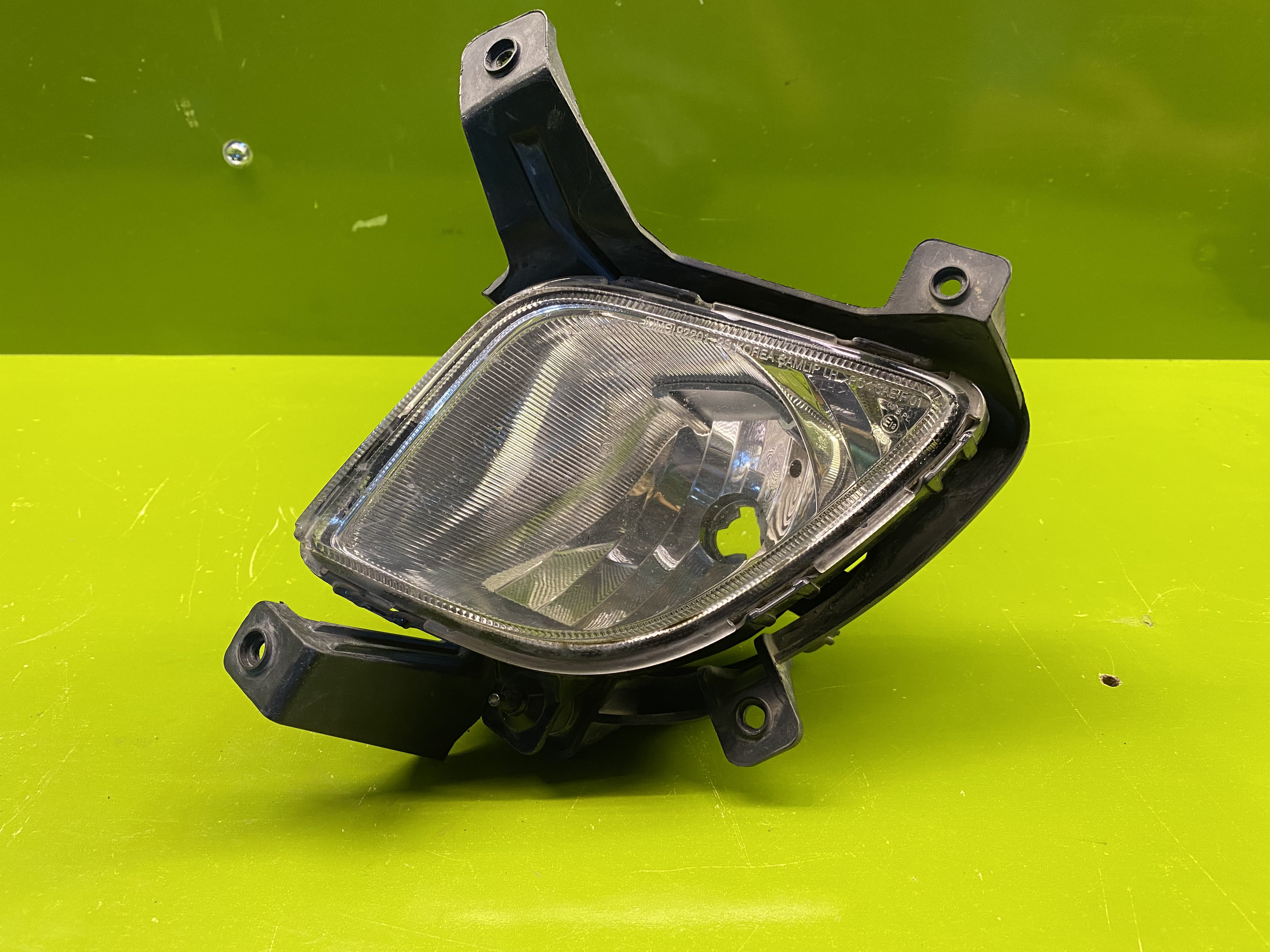 چراغ مه شکن چپ توسان 2012