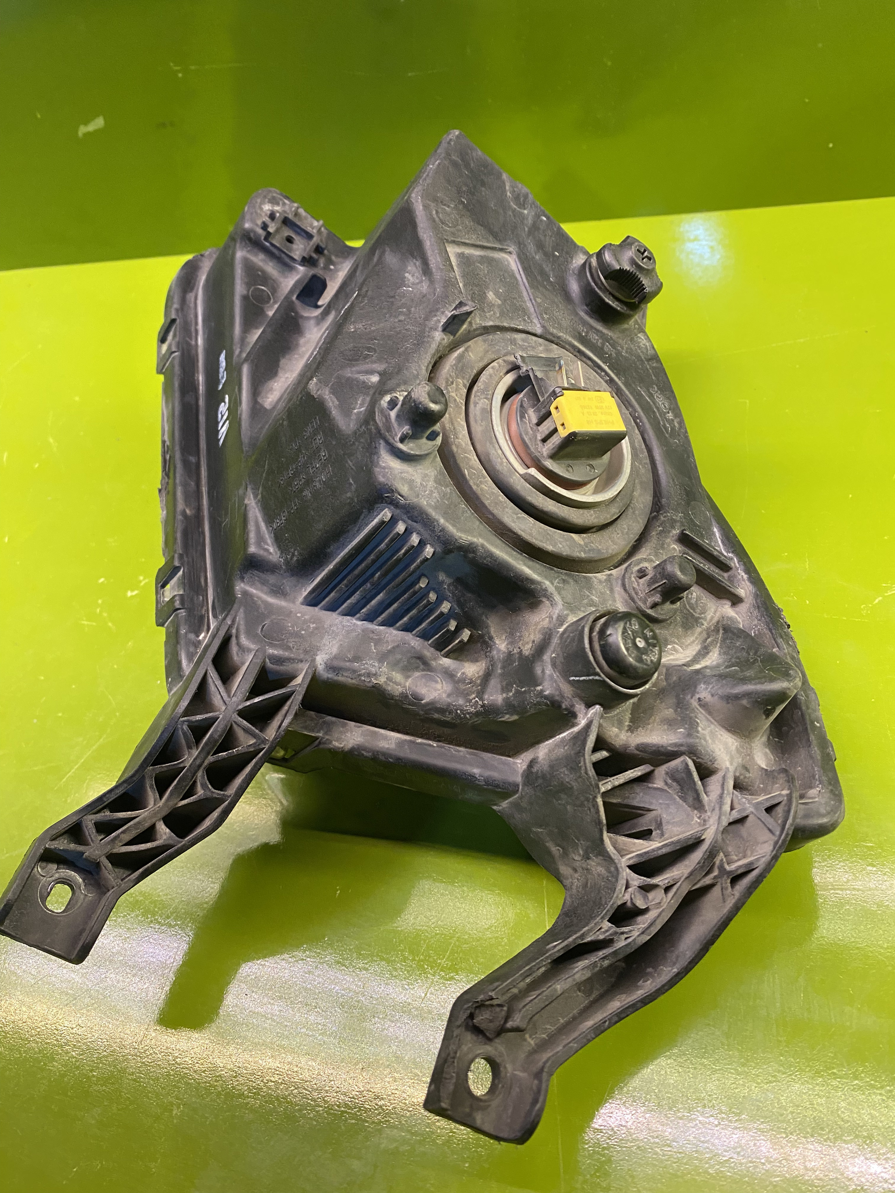 چراغ مه شکن هیوندای 2010