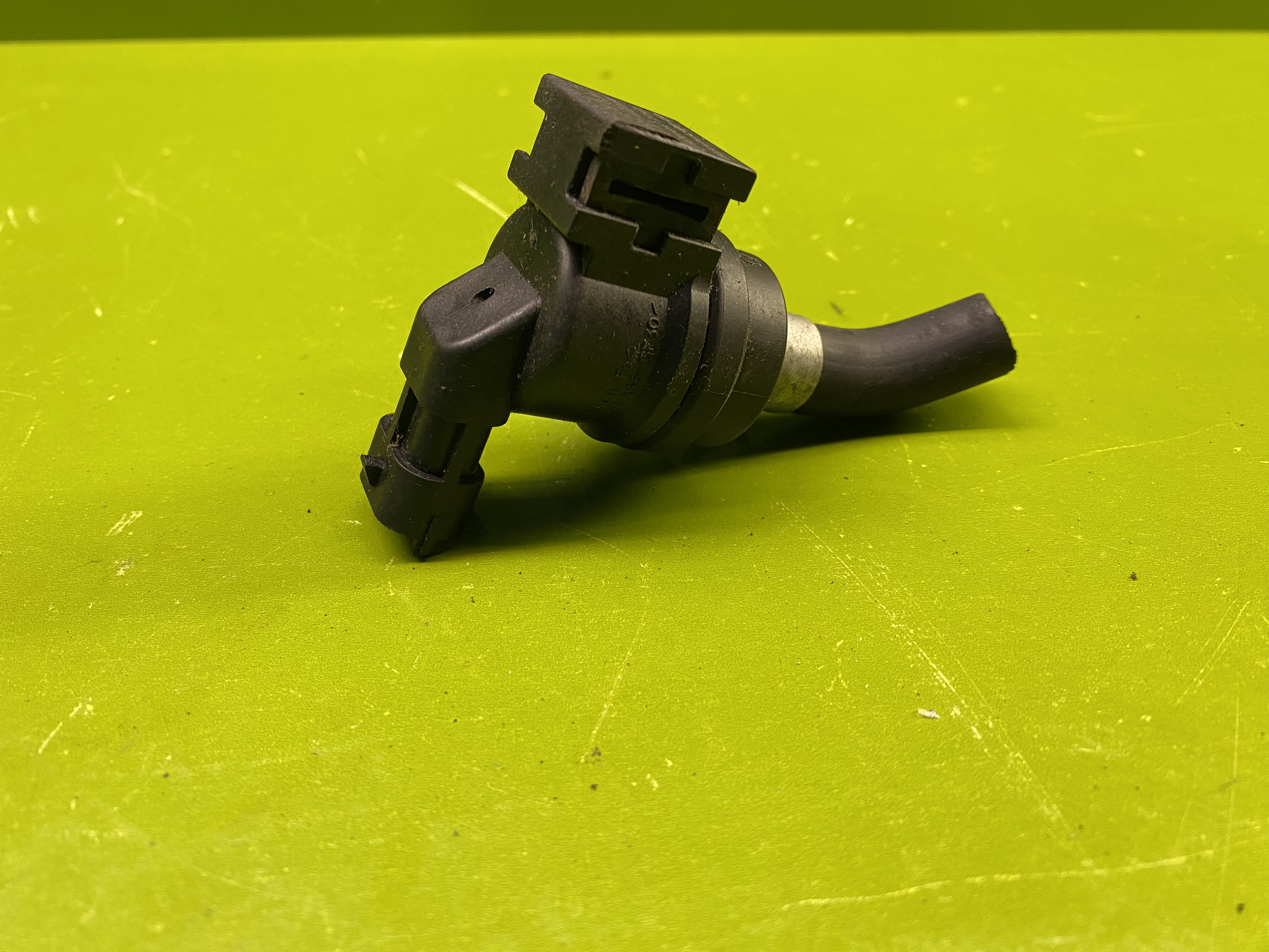 شیر پاکسازی کنستر