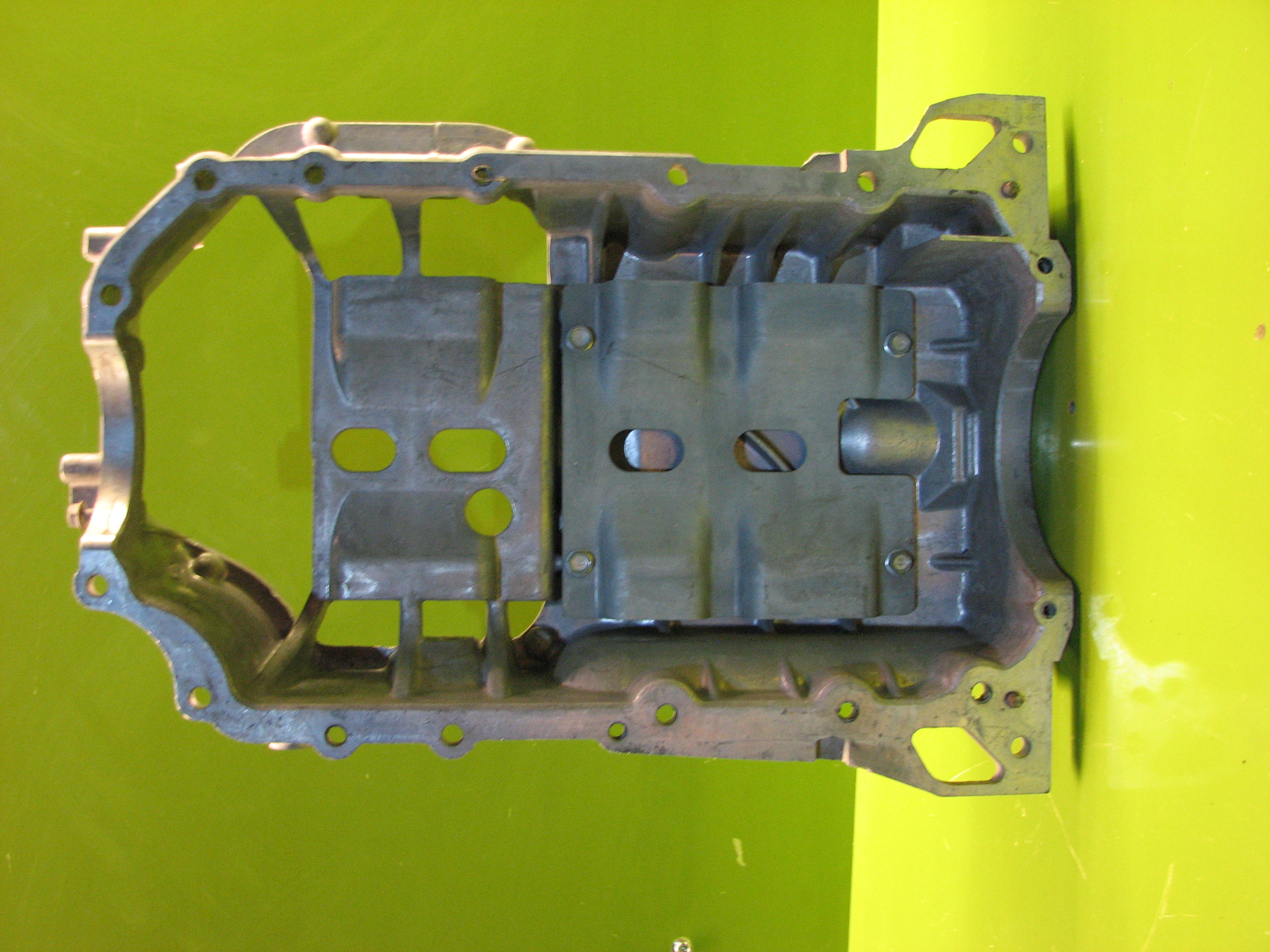 تشت روغن موتور  سانتافه