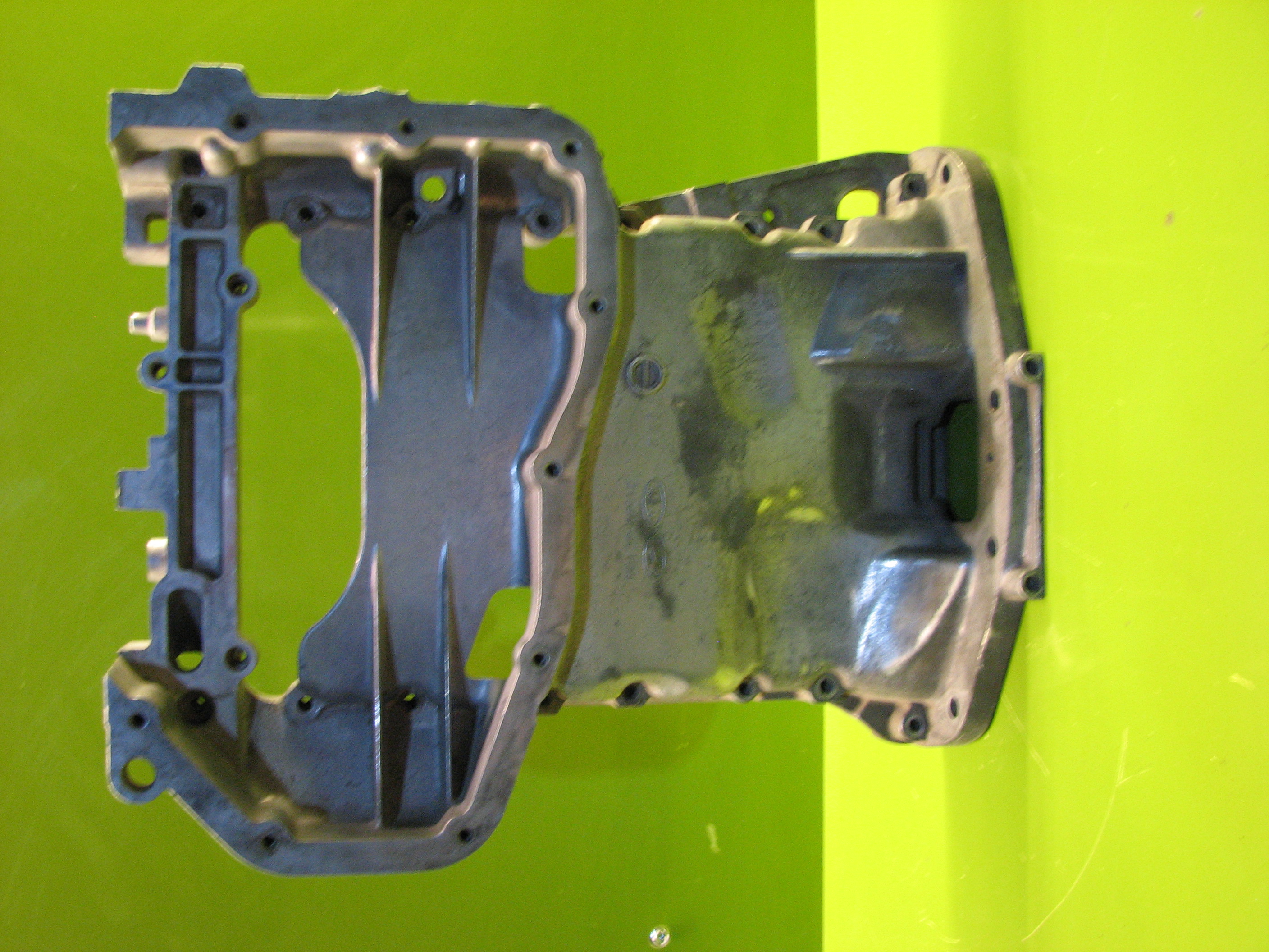 کارتل روغن آلومینیومی آزرا