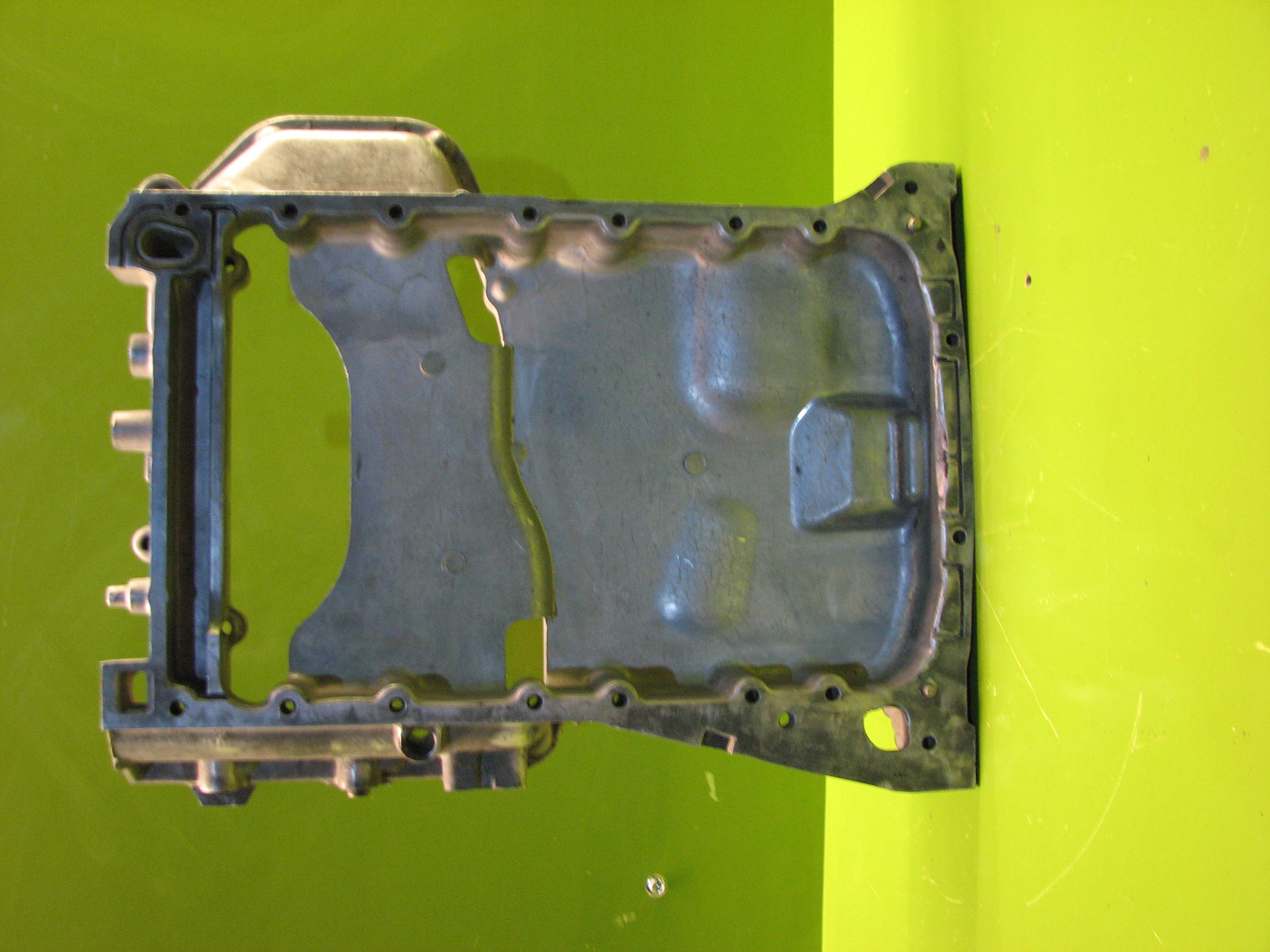 کارتل روغن آلومینیومی آزرا