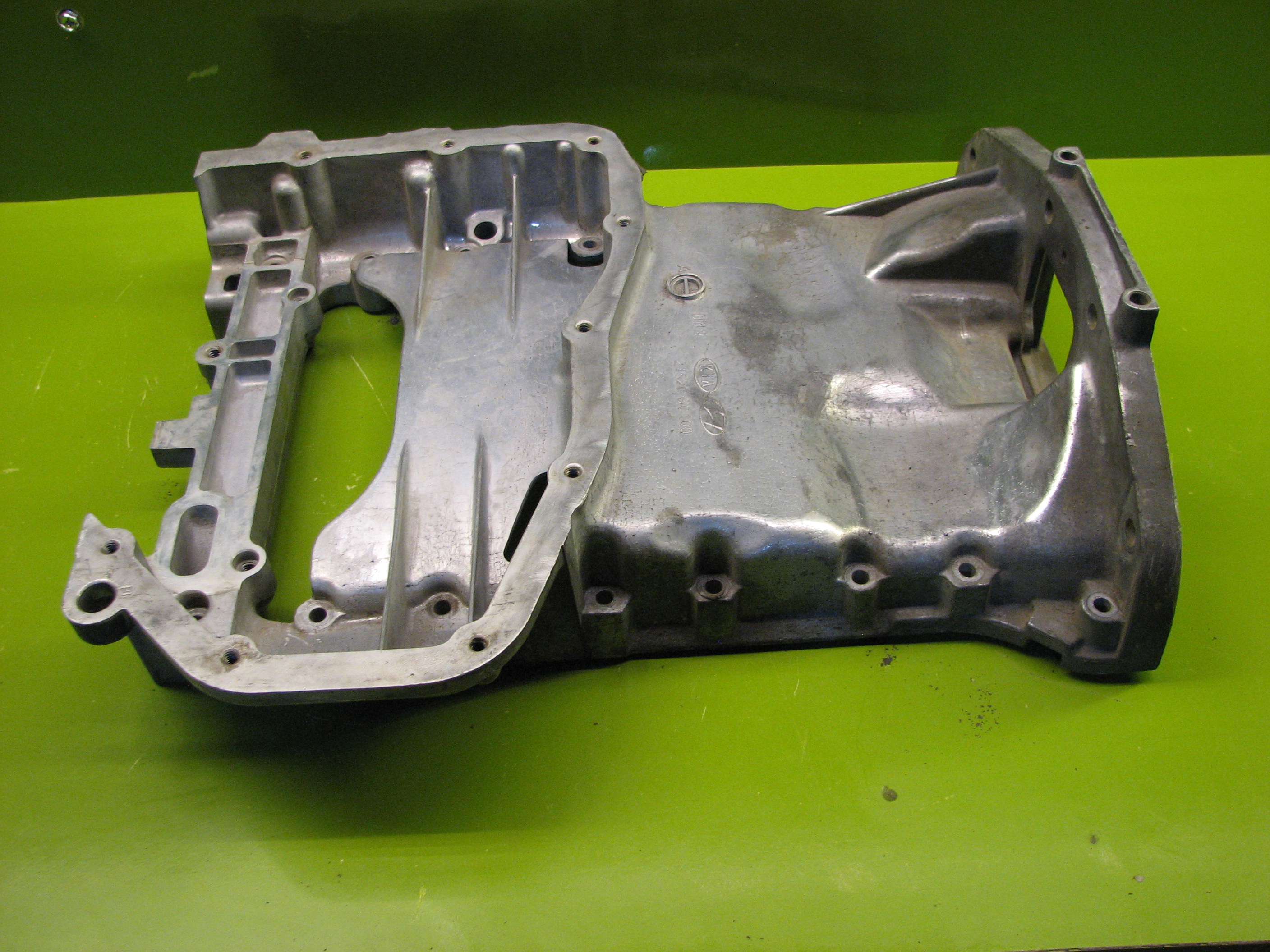 کارتل روغن آلومینیومی آزرا