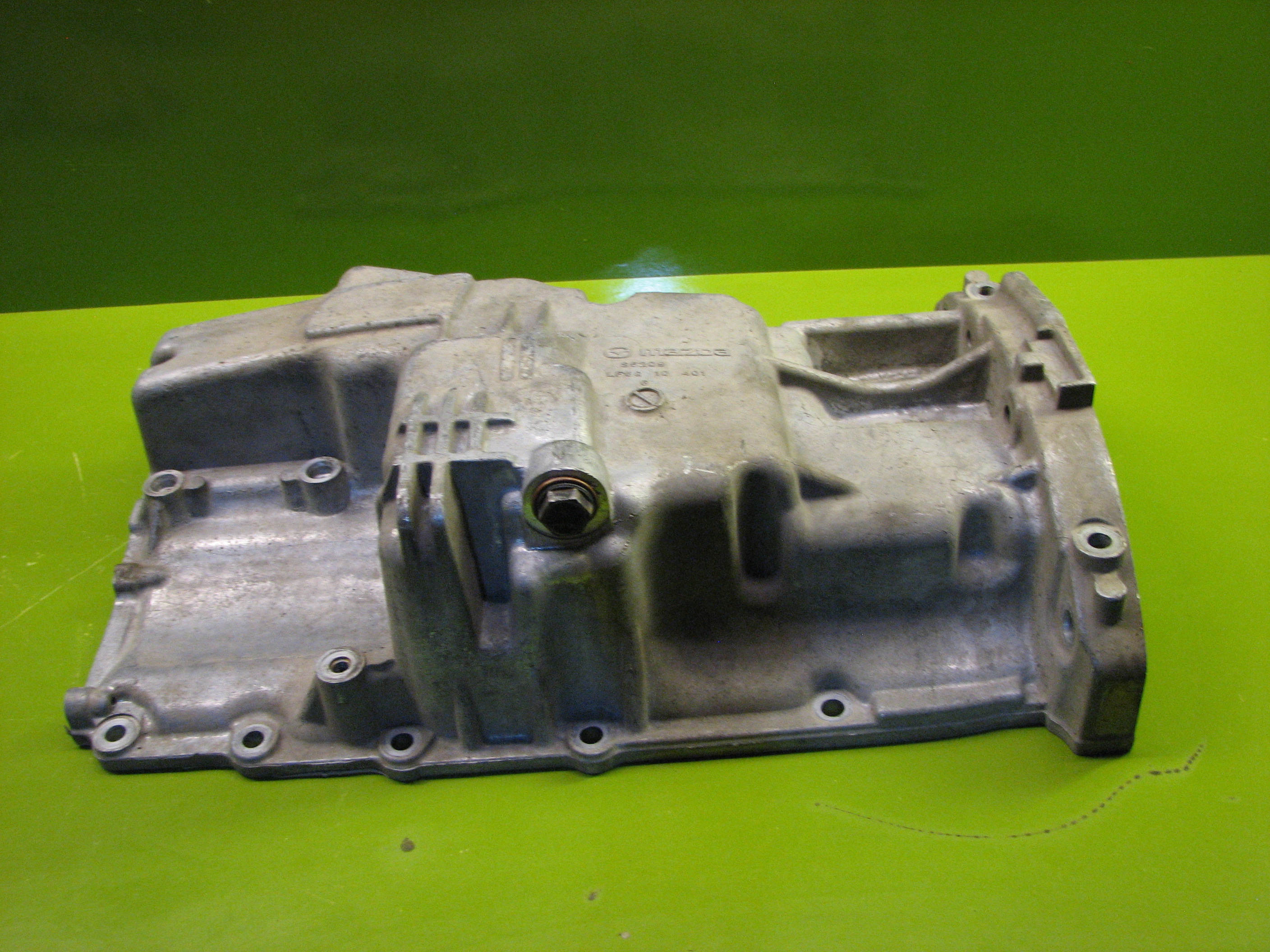 کارتل بالا موتور مزدا