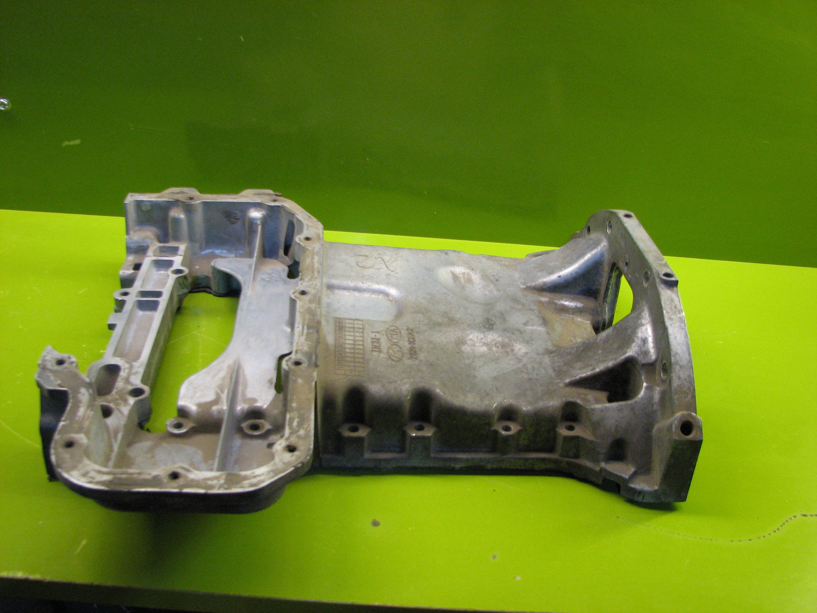 کارتل بالا موتور جنسیس 2009-2014