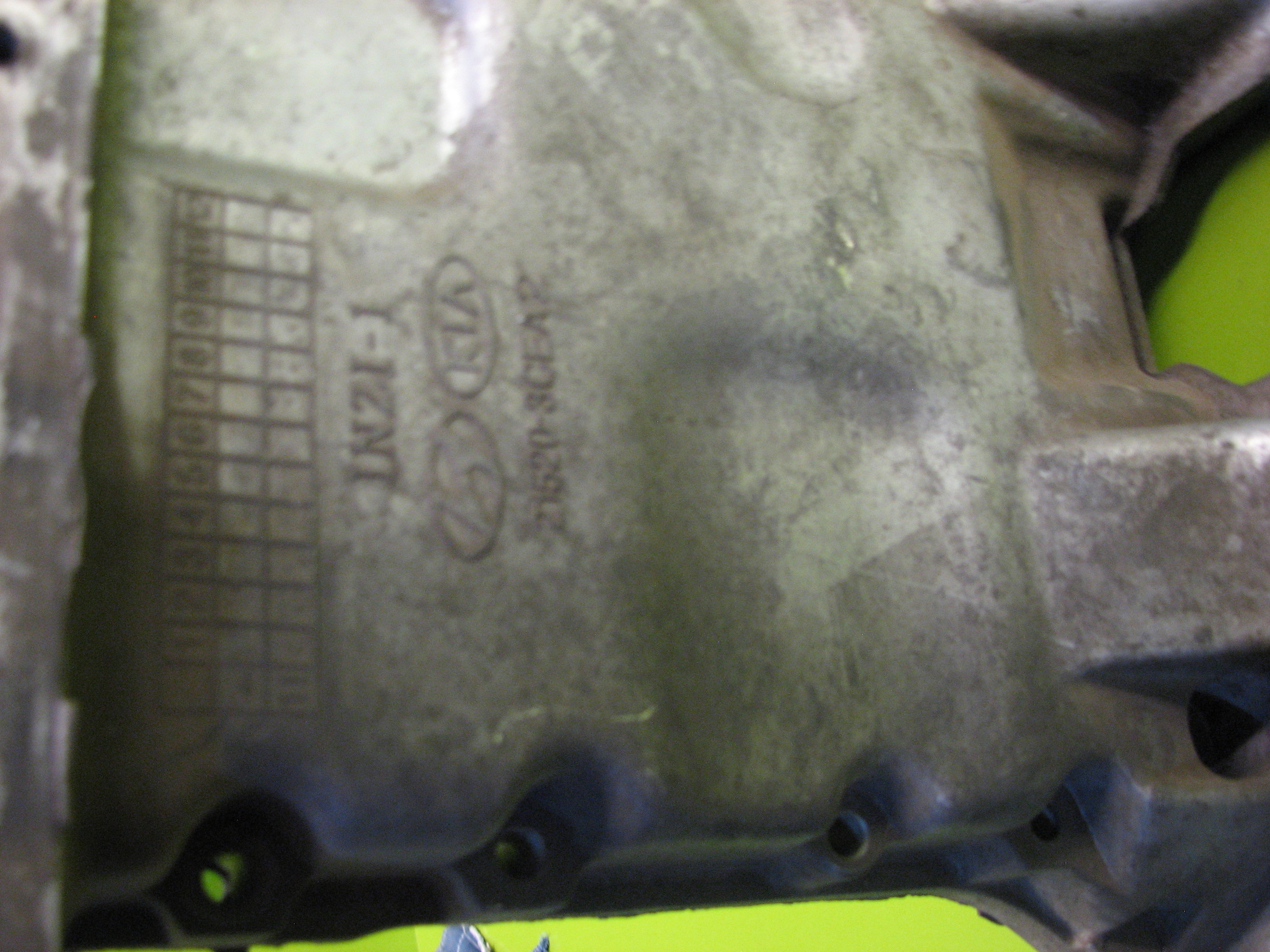 کارتل بالا موتور جنسیس 2009-2014