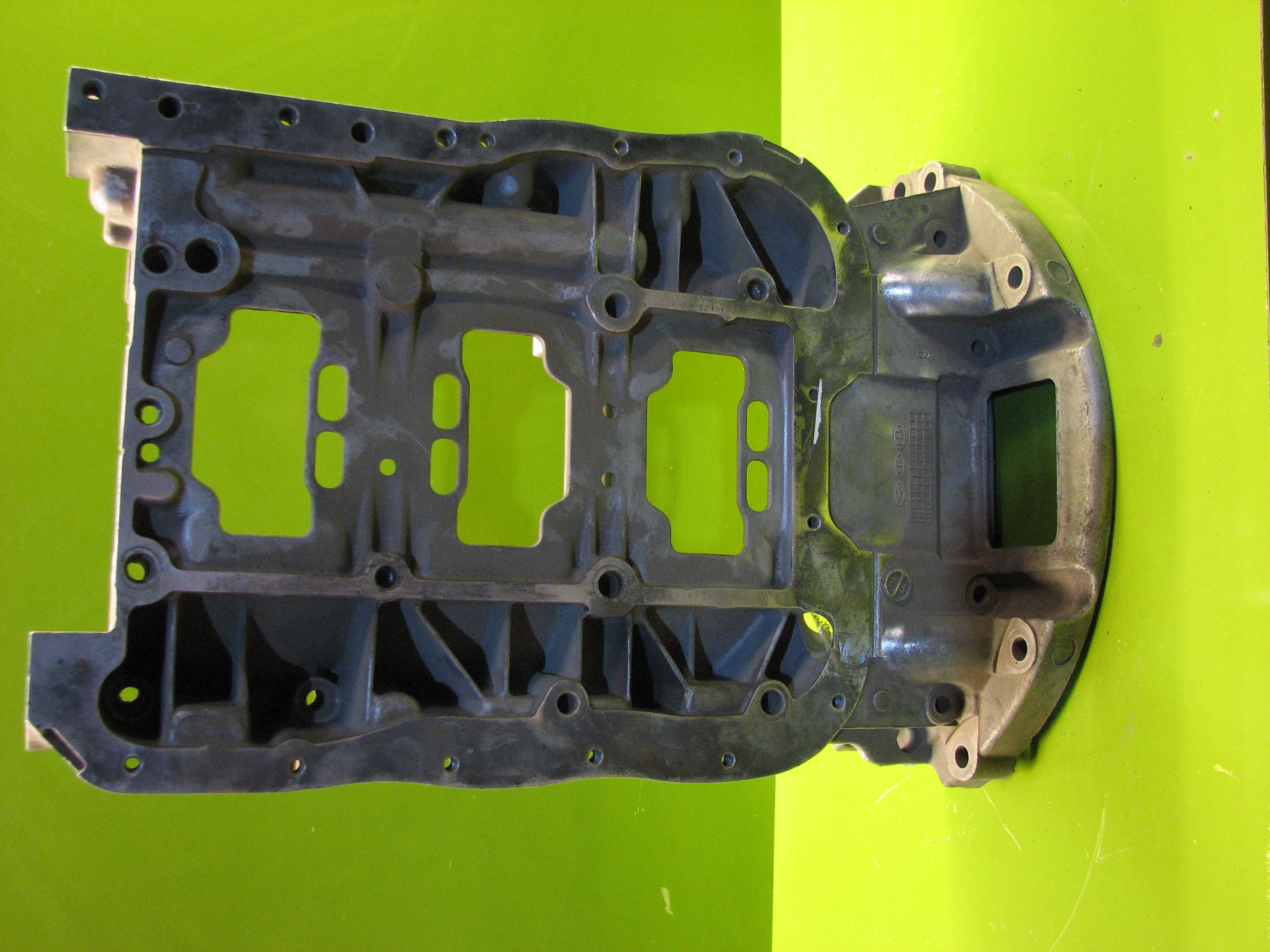 بچه سیلندر G4KE مدل بالایی 5 پیچ