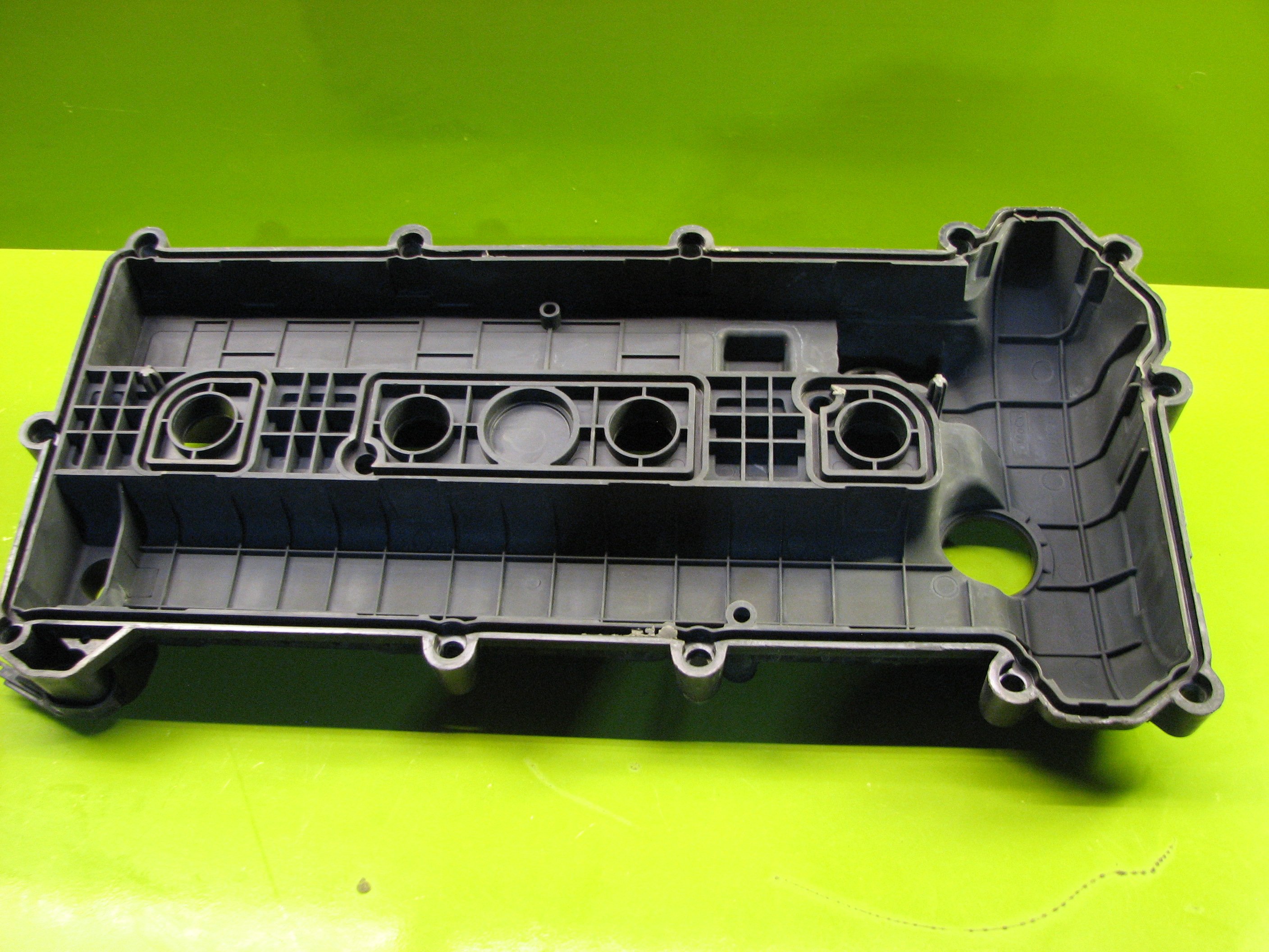 درب سوپاپ مزدا 3 - N1